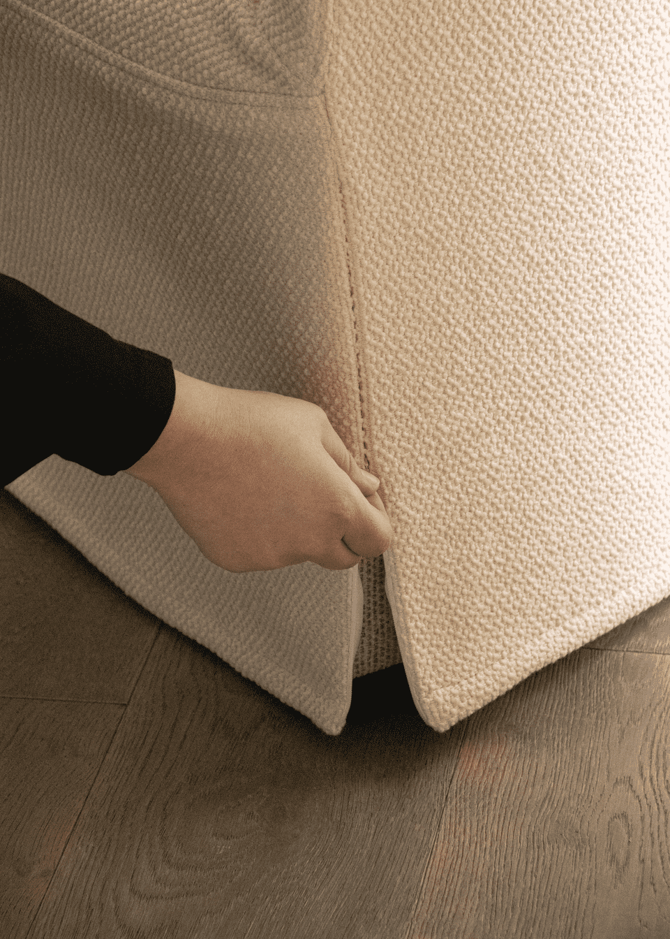 Fotel TEAROOM CLUB hnedý