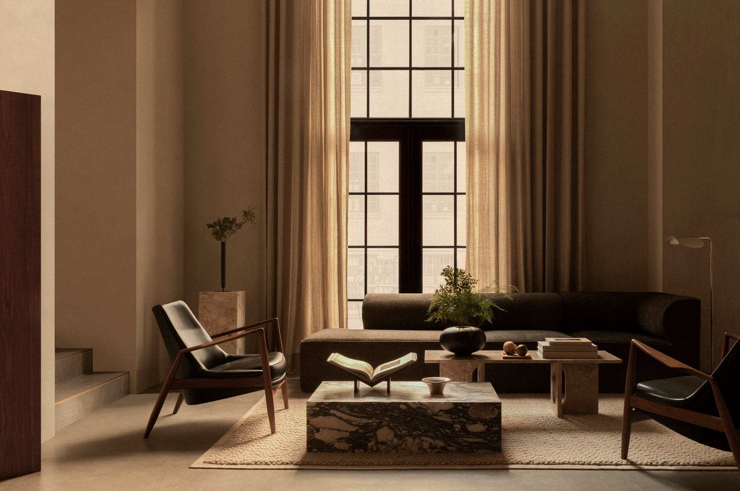 SURROUND vase mango wood