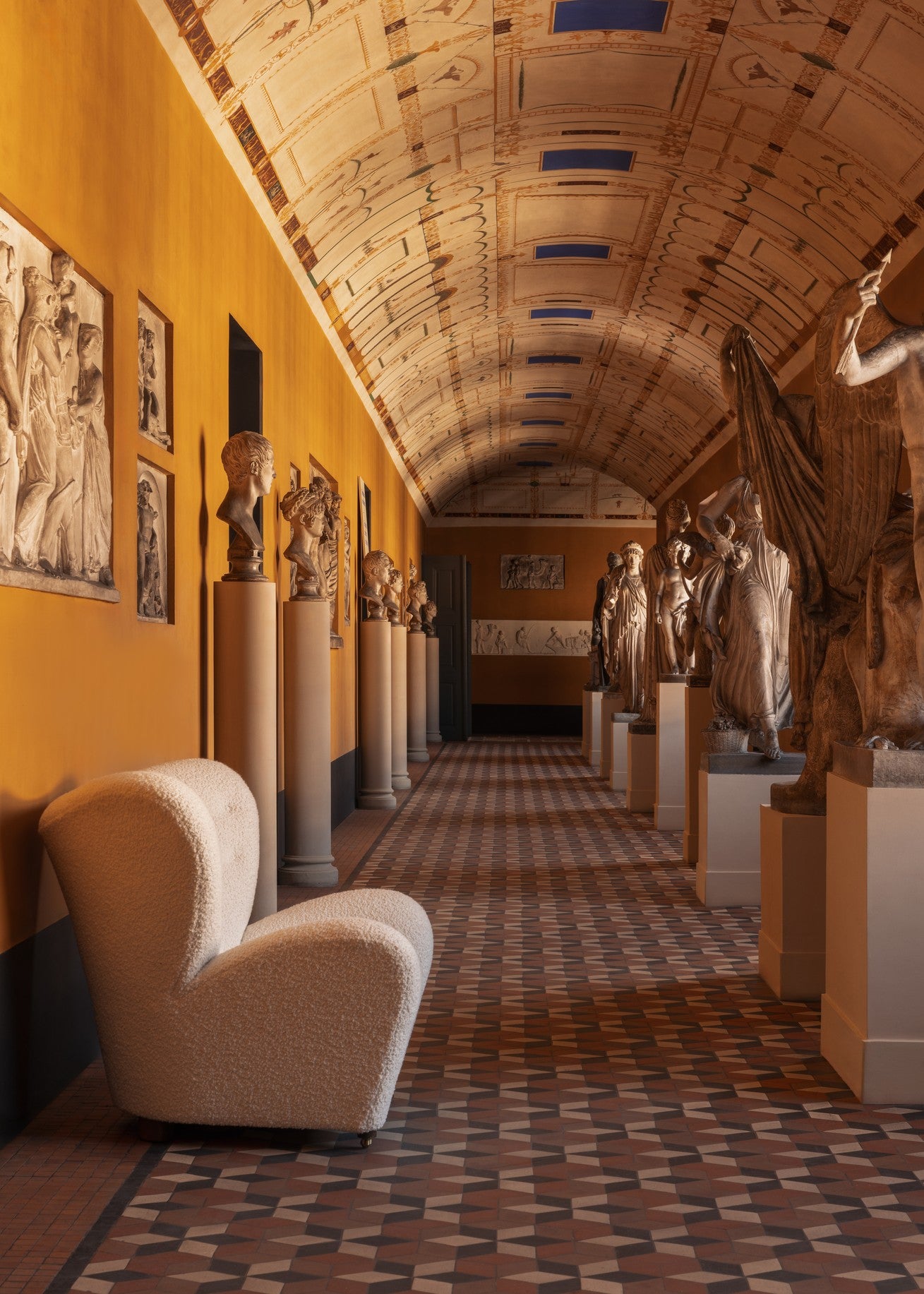 THE TIRED MAN Armchair beige