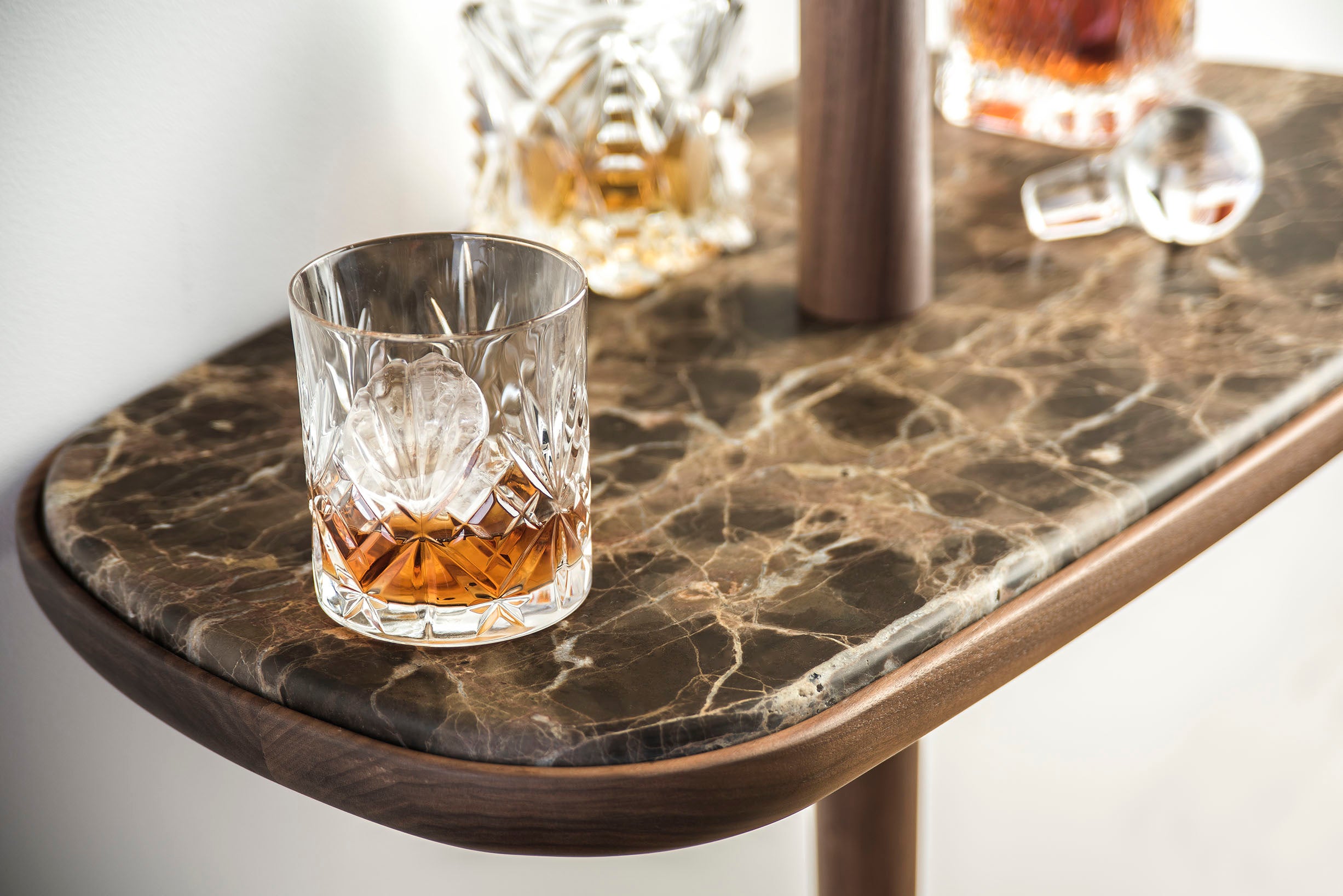 BAR lite wall shelf wood