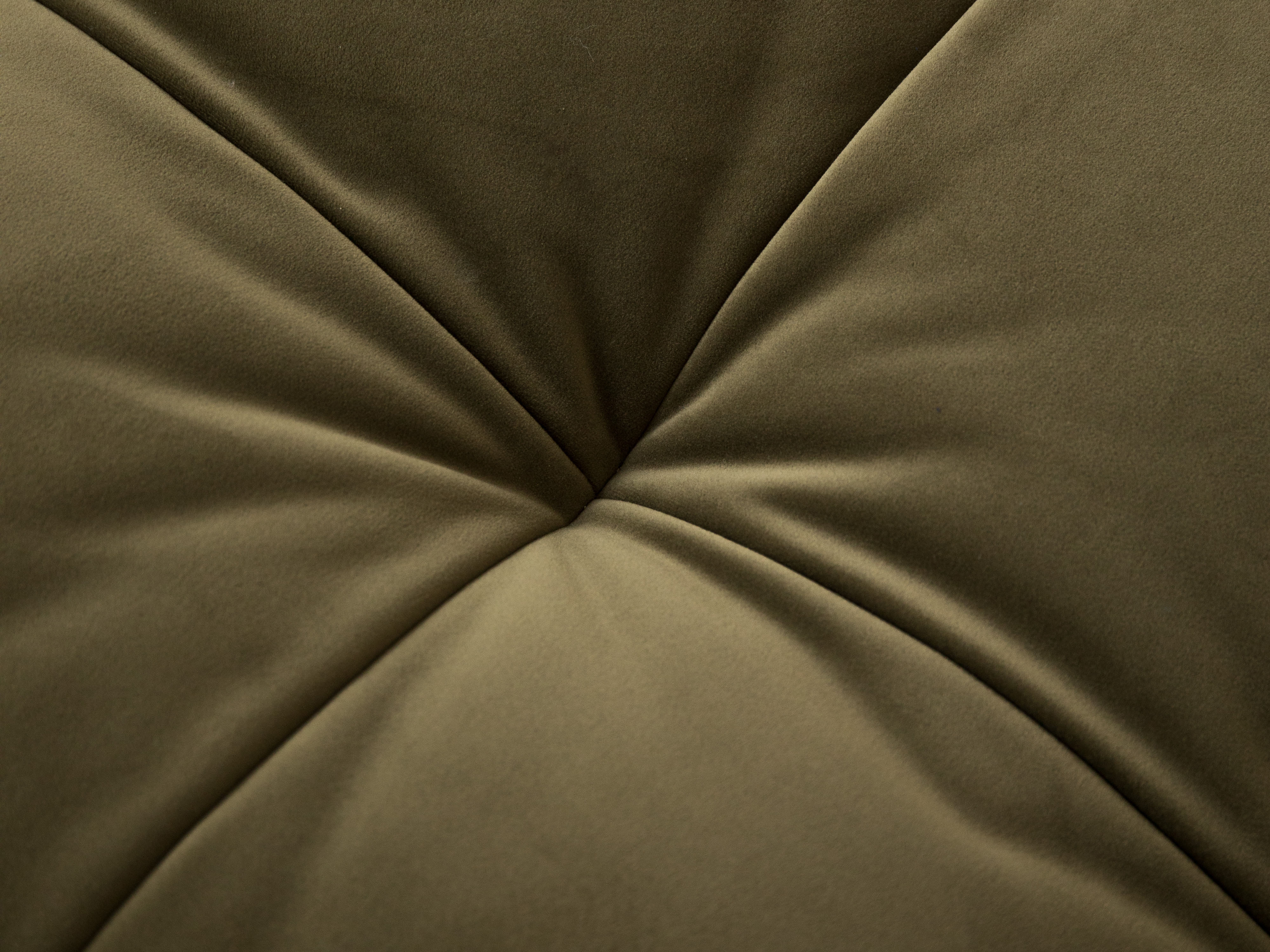 Puf zamatový BLOOM terakota