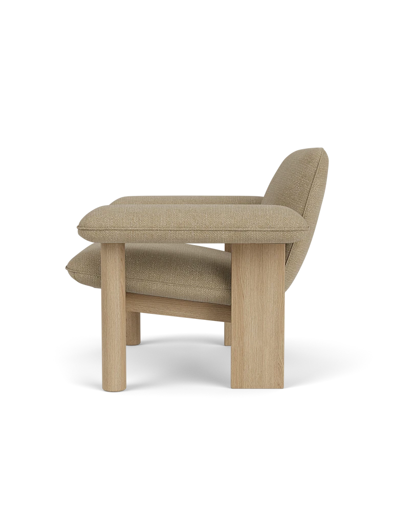 BRASILIA Armchair in Beige with Oak Base
