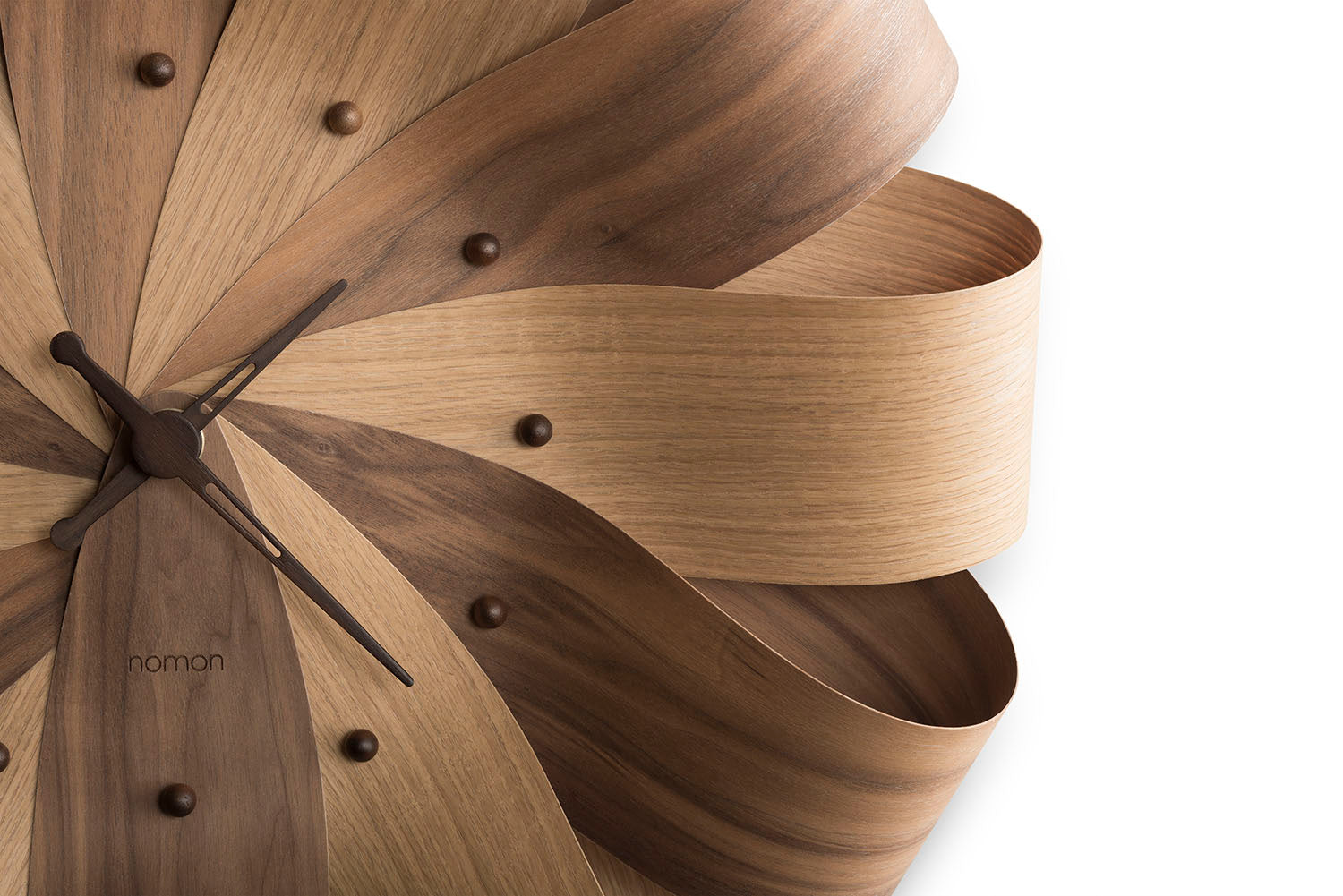 Nástenné hodiny BRISA orechové drevo s dubovým drevom