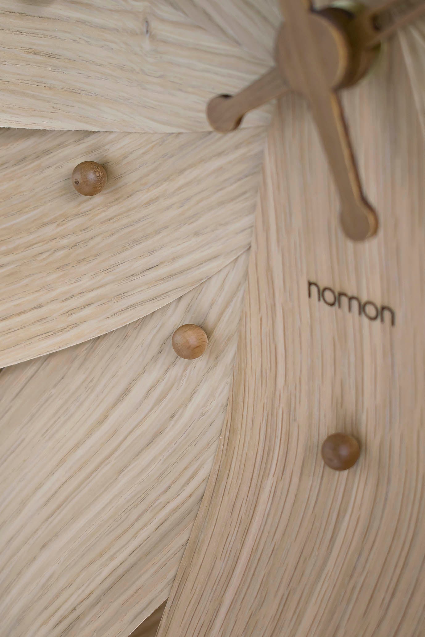 BRISA wall clock oak wood