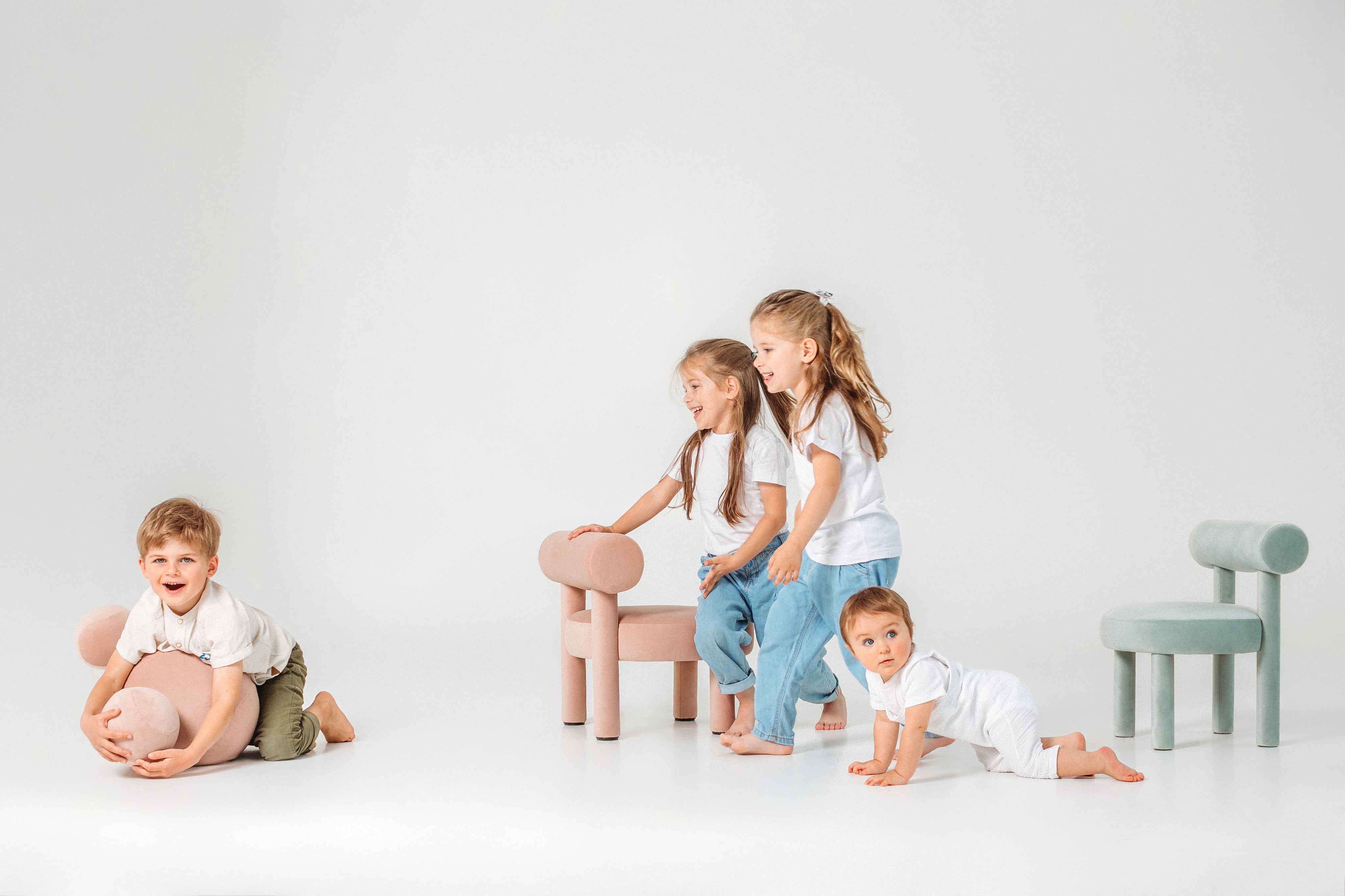 Detský puf BABY SPHERIC čalúnený