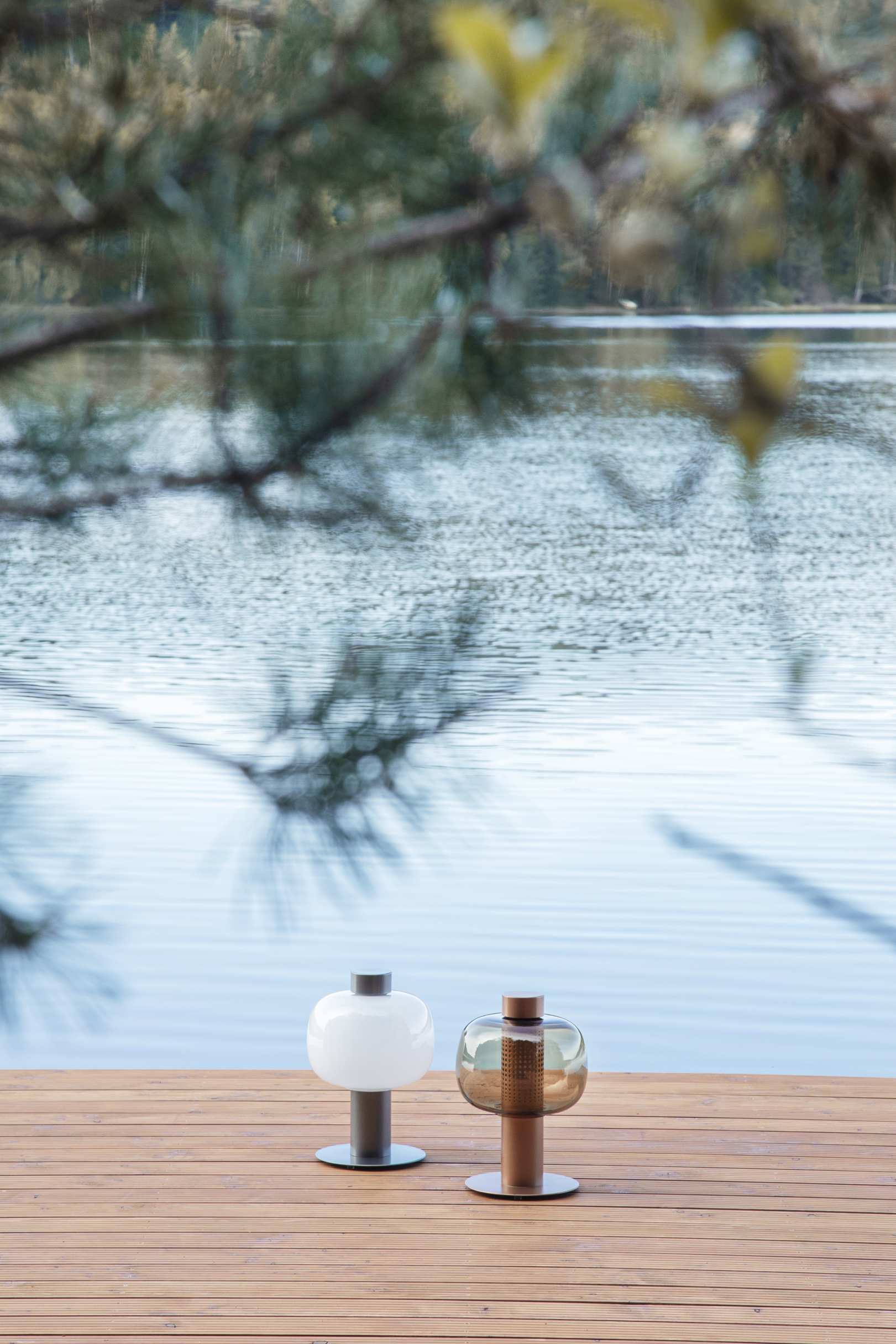 Outdoor floor lamp BONBORI blown glass