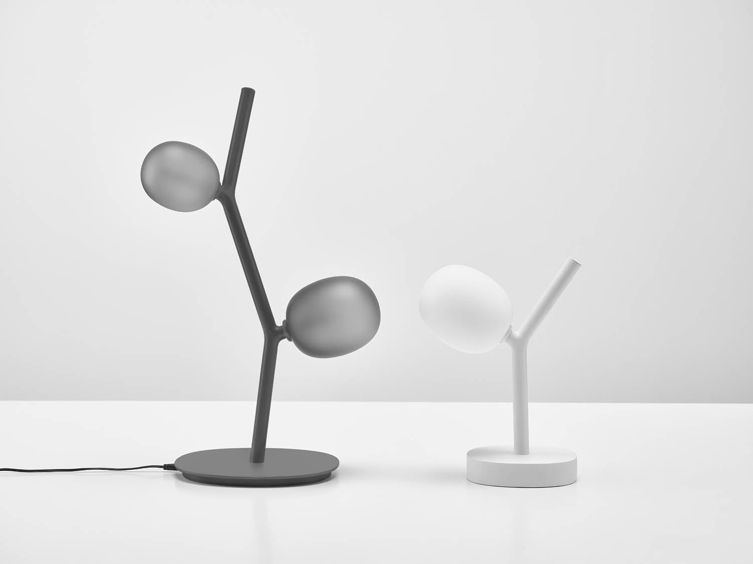 Ivy table lamp matte glass