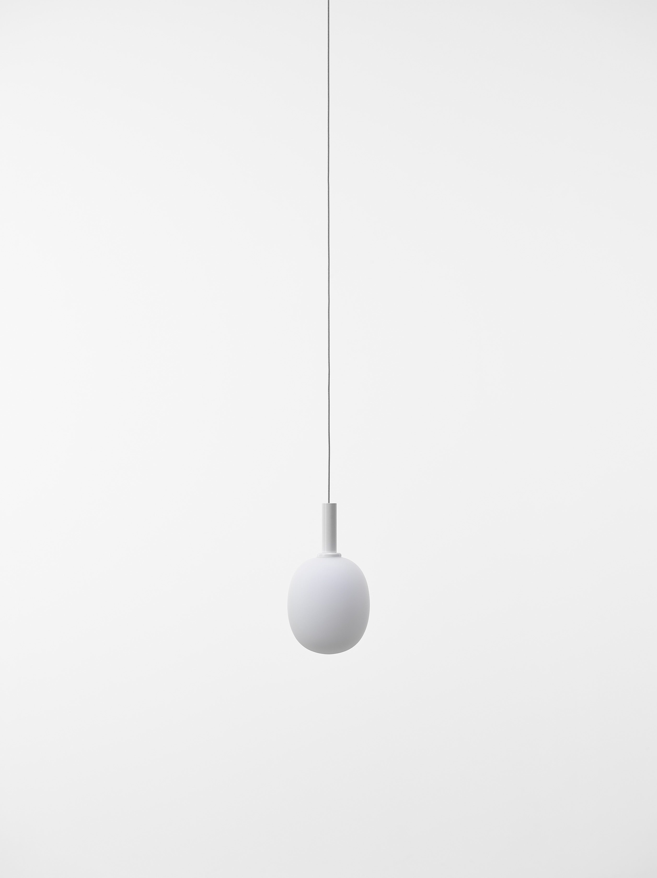 Závesná lampa IVY SINGLE matné sklo