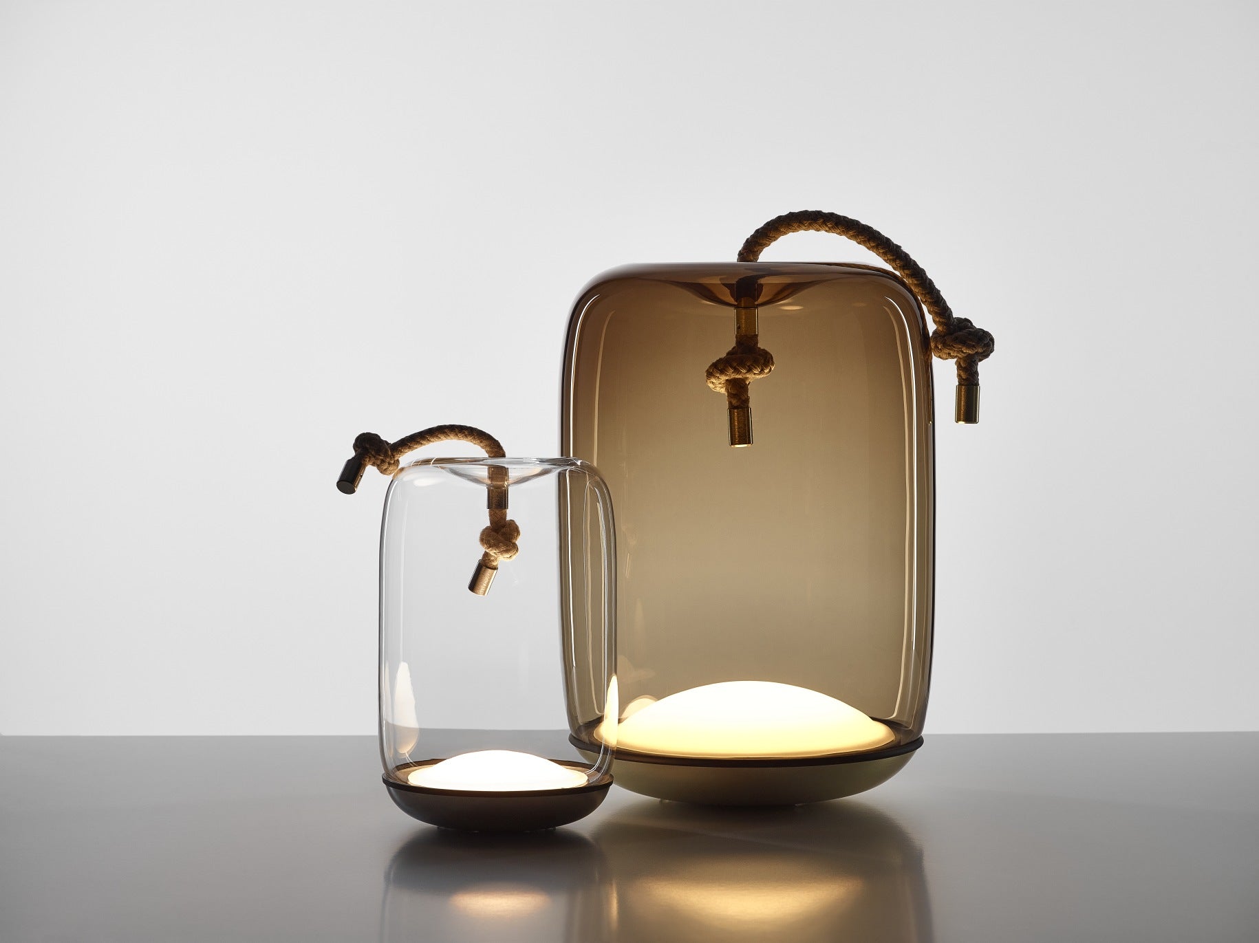 Prenosná lampa KNOT BATTERY - CILINDRO sklenená