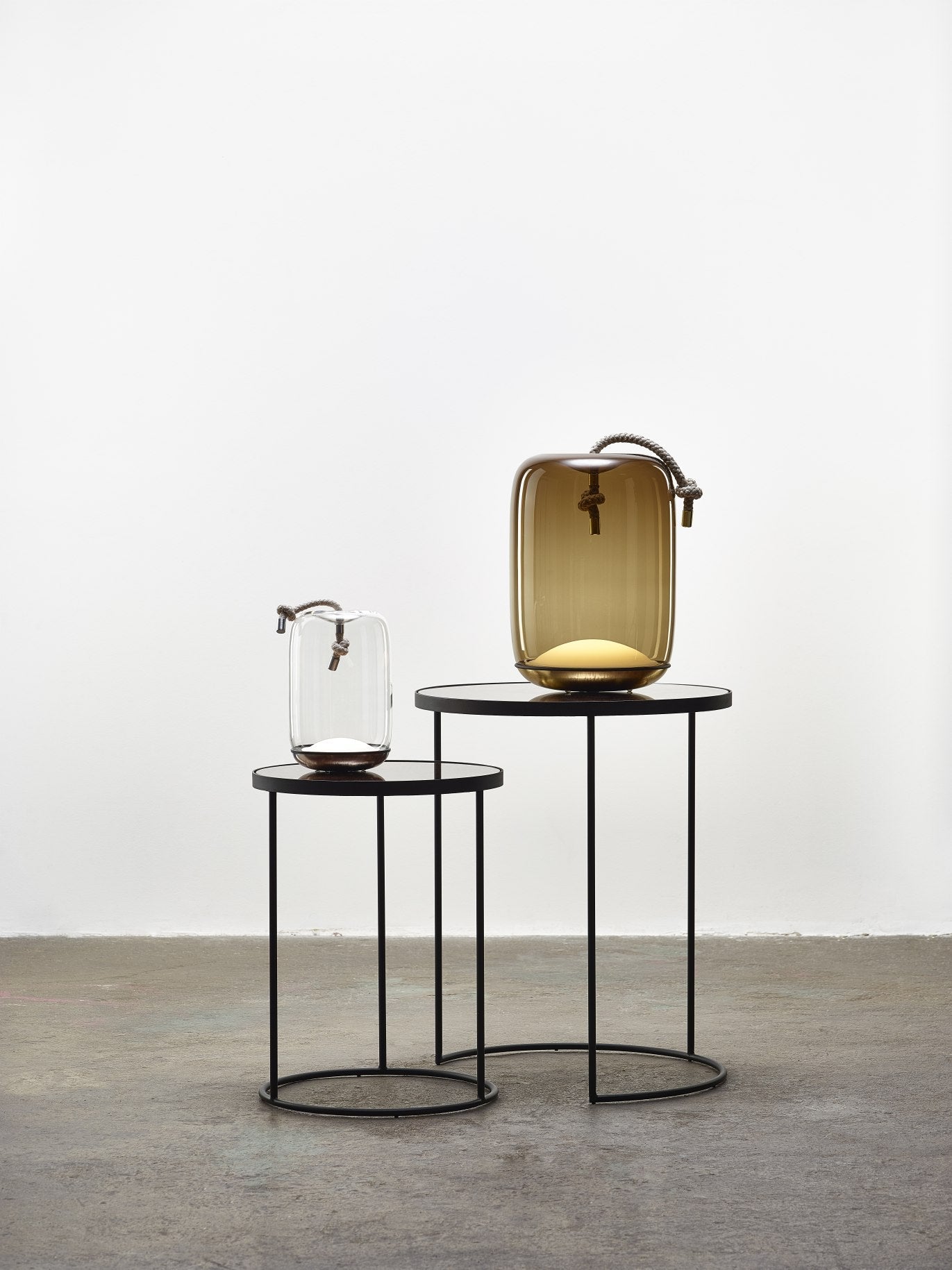 Prenosná lampa KNOT BATTERY - CILINDRO sklenená