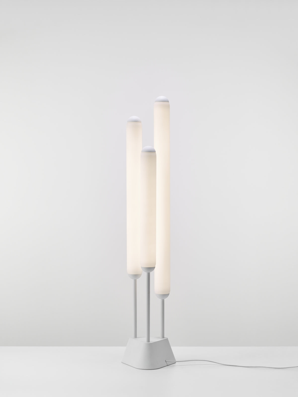 Stojaca lampa PURO matné sklo