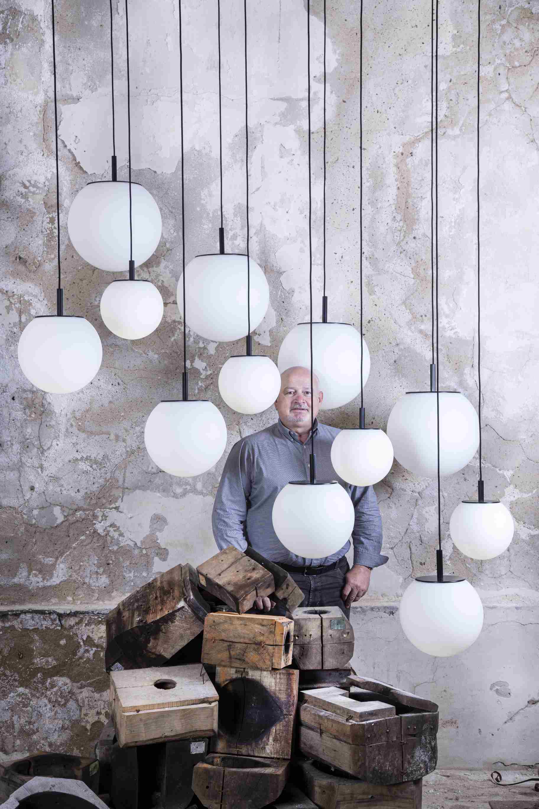 Závesná lampa SFERA matné sklo