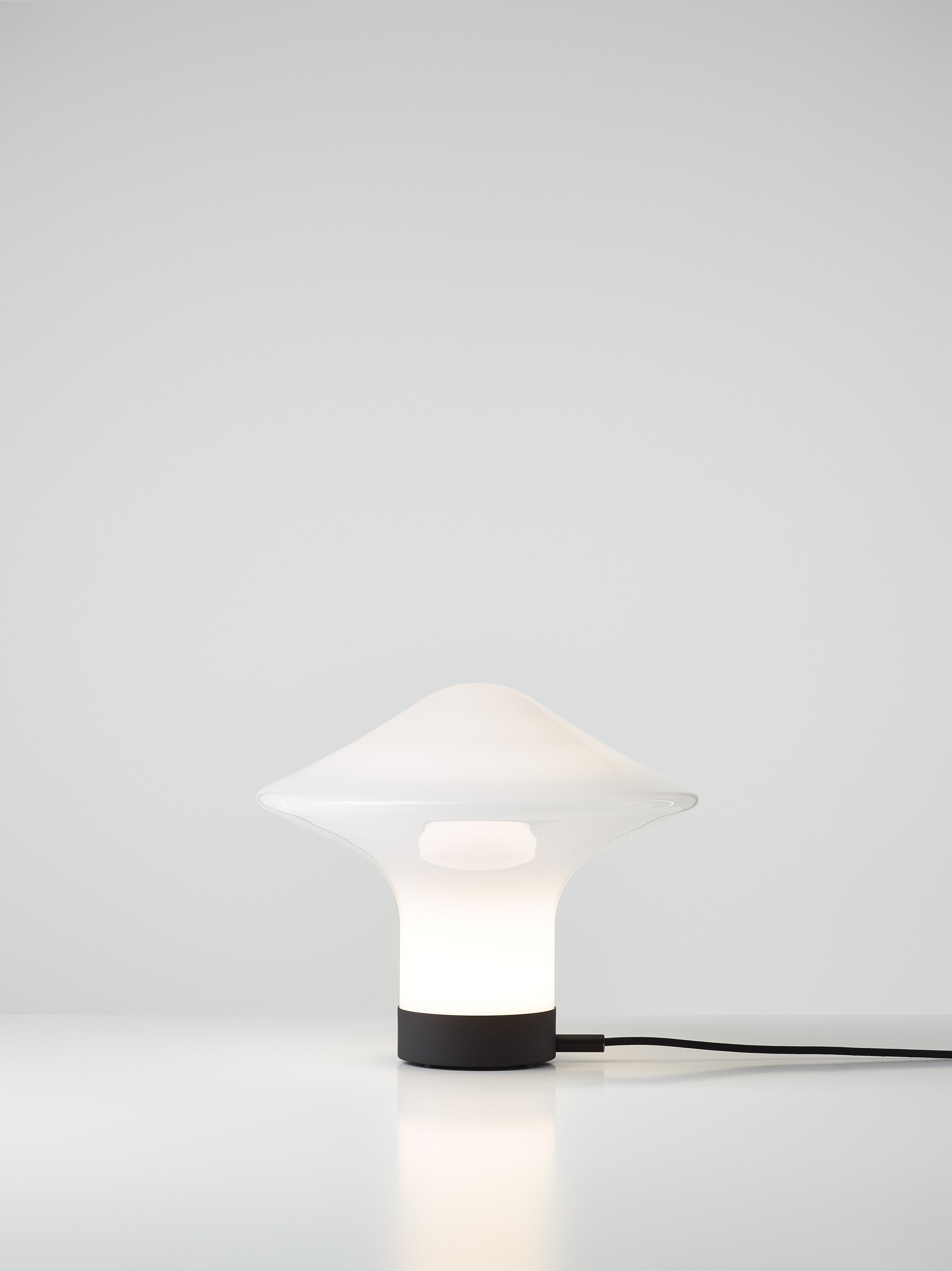 Stolná lampa TROTTOLA sklo fúkané