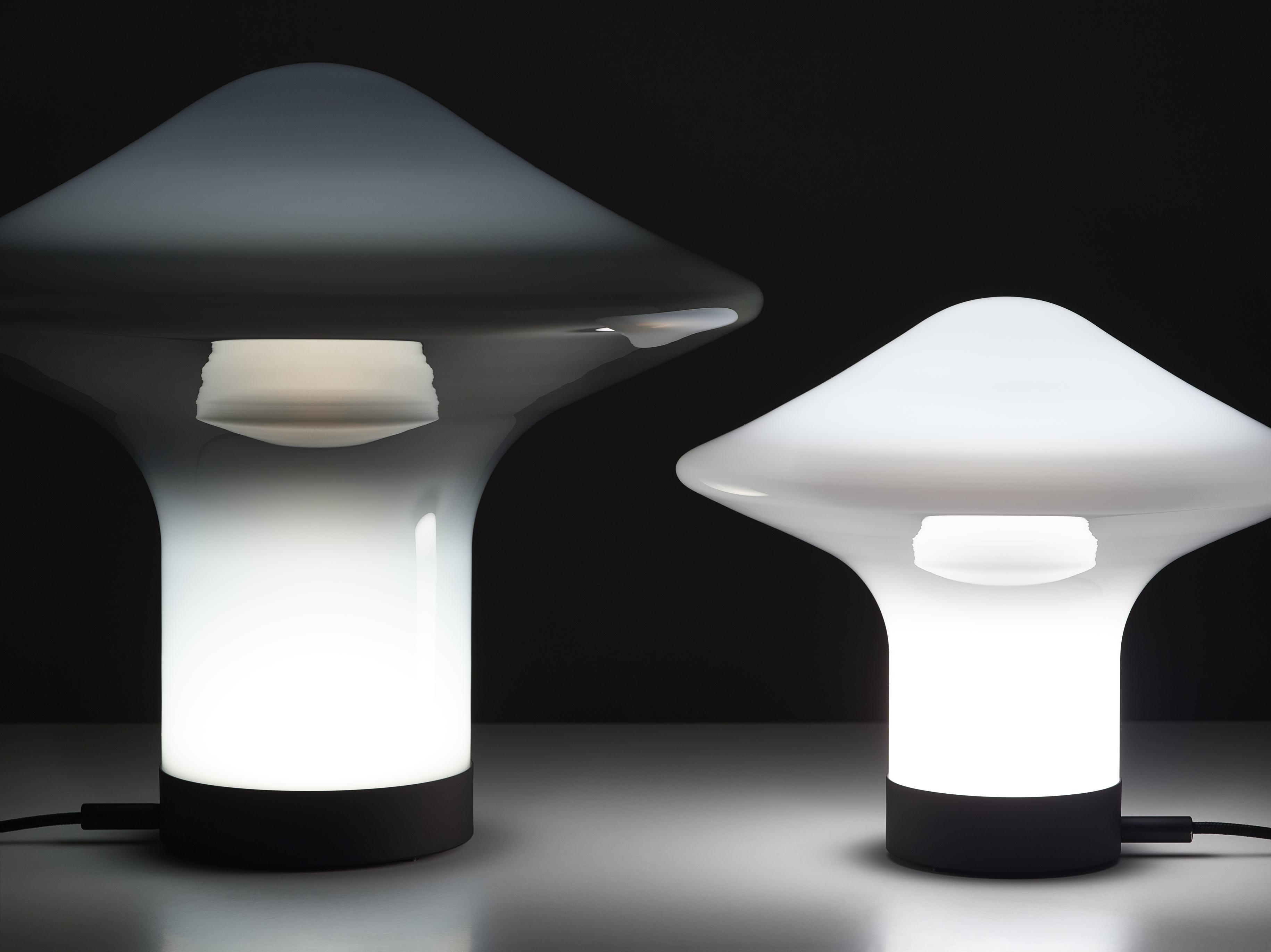Stolná lampa TROTTOLA sklo fúkané