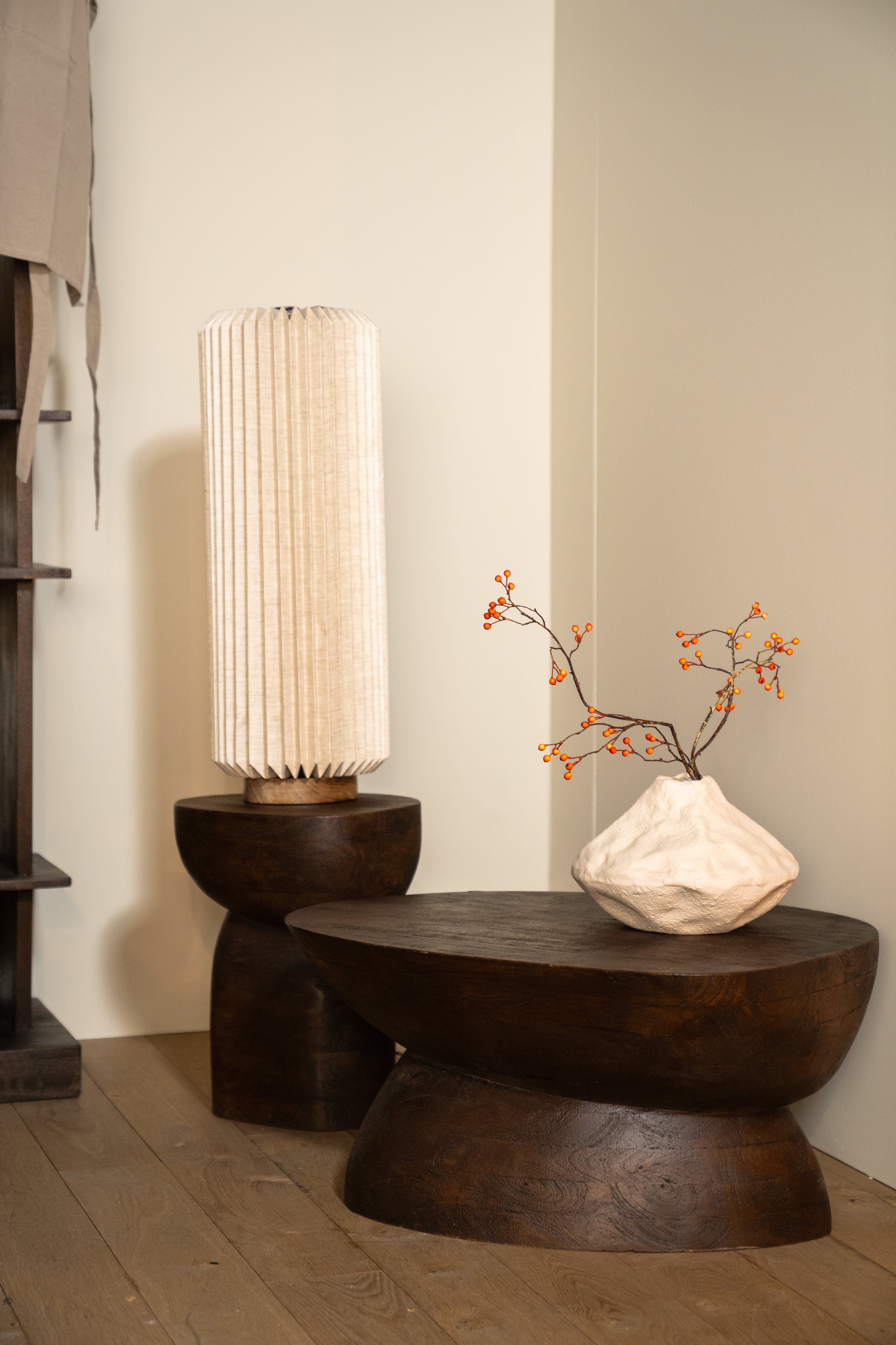 COBBLE coffee table dark brown mango wood