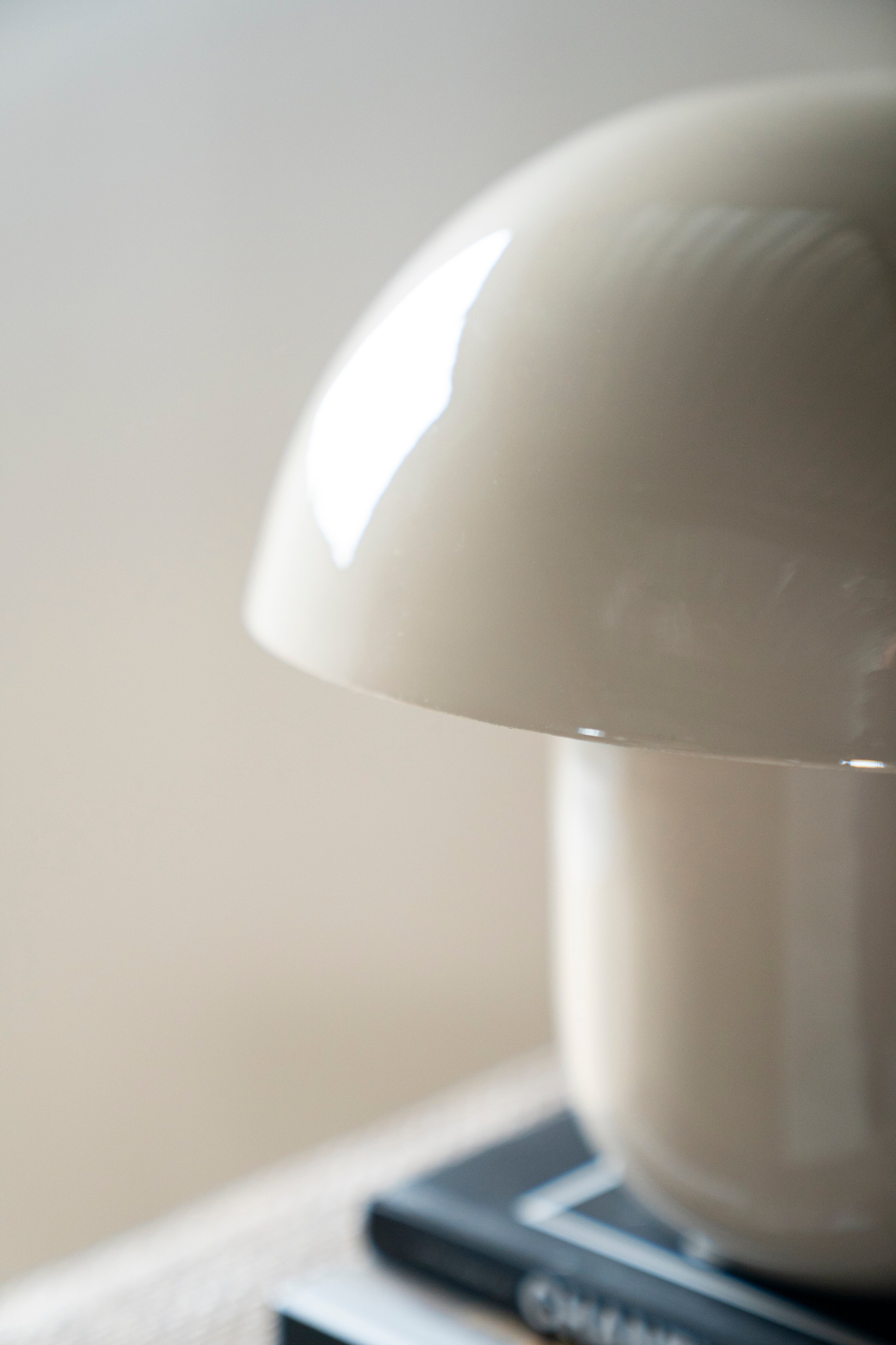 TOAD table lamp beige