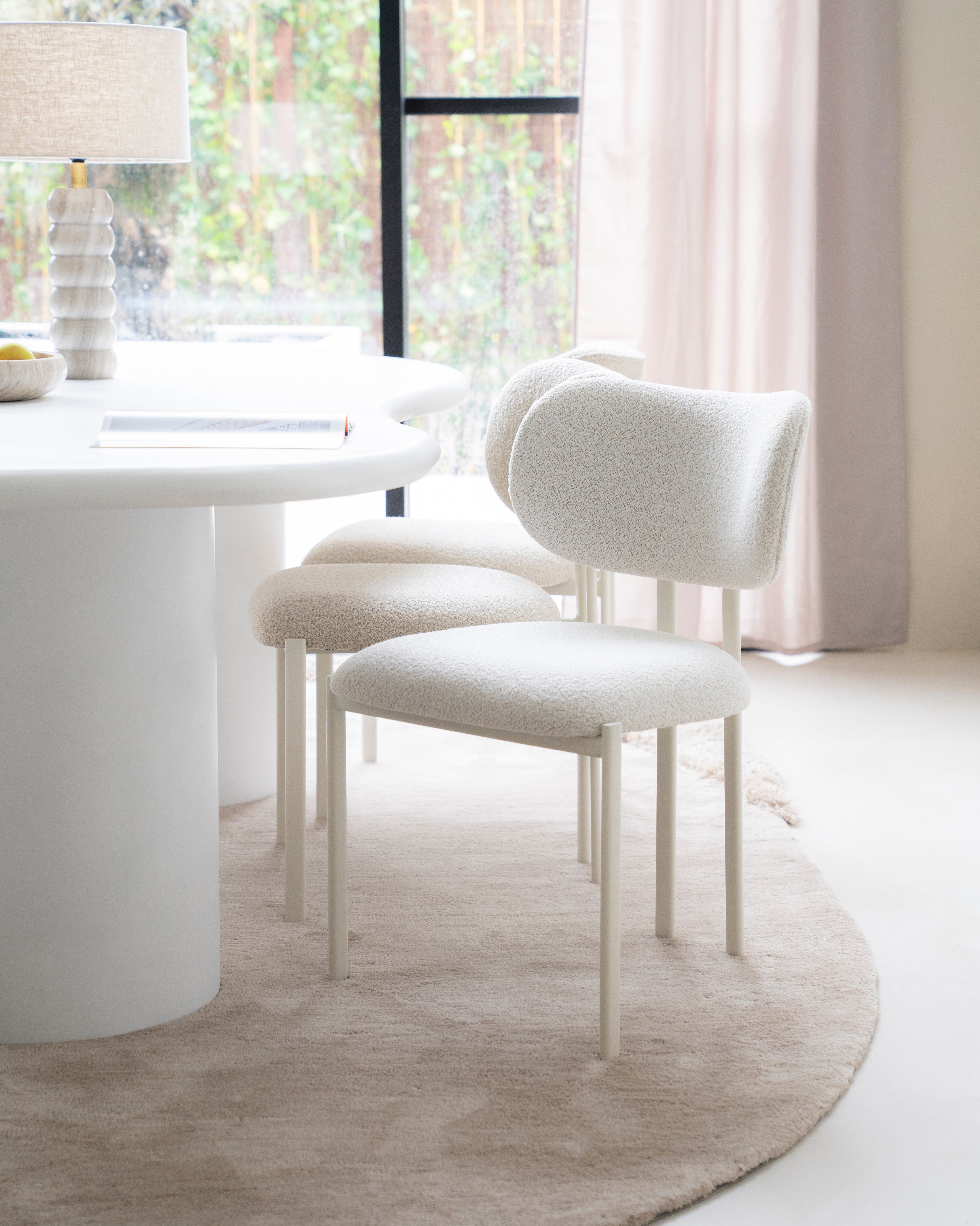 Stolička DAYBREAK krémová