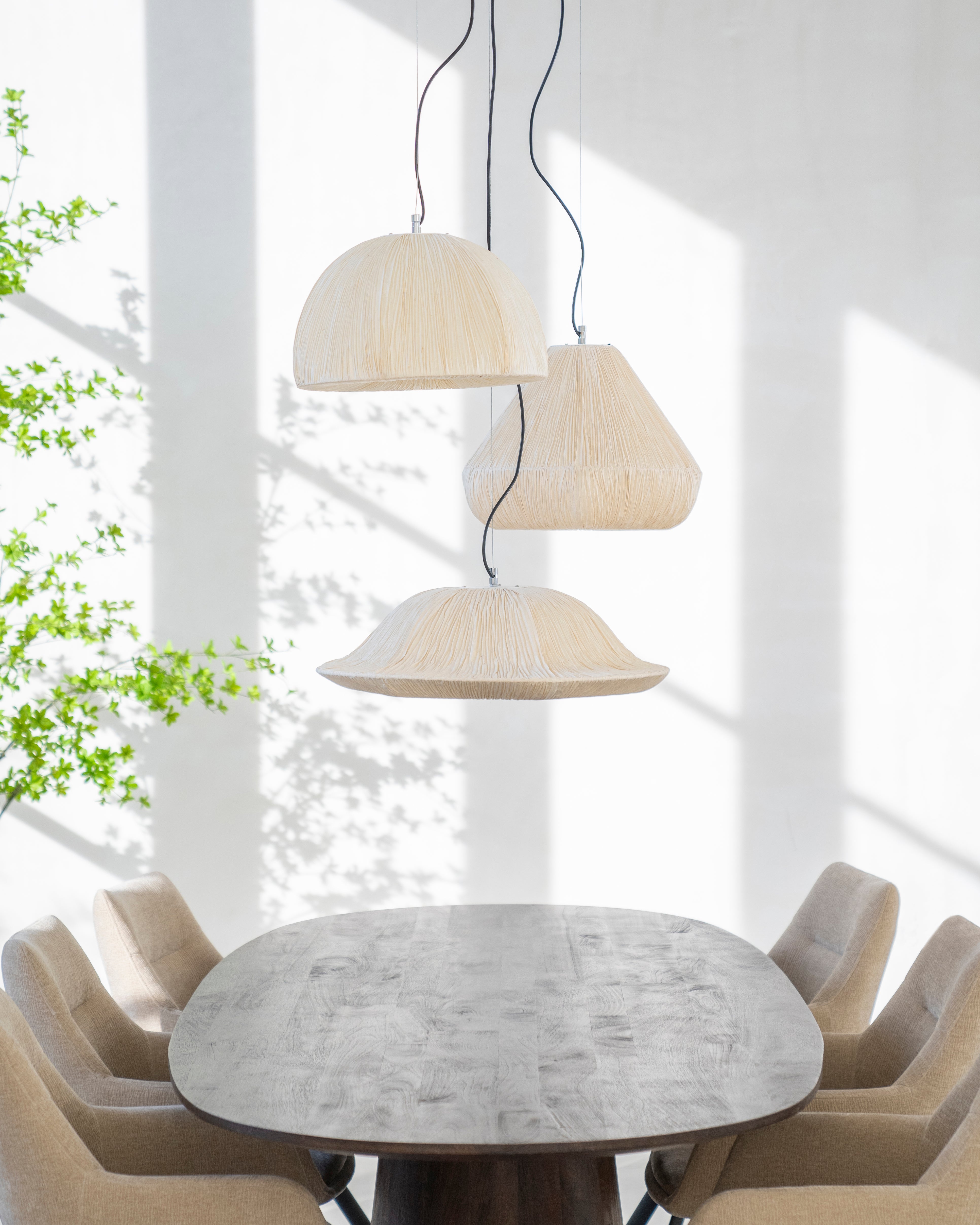 Závesná lampa LOKTA svetlo béžový papier