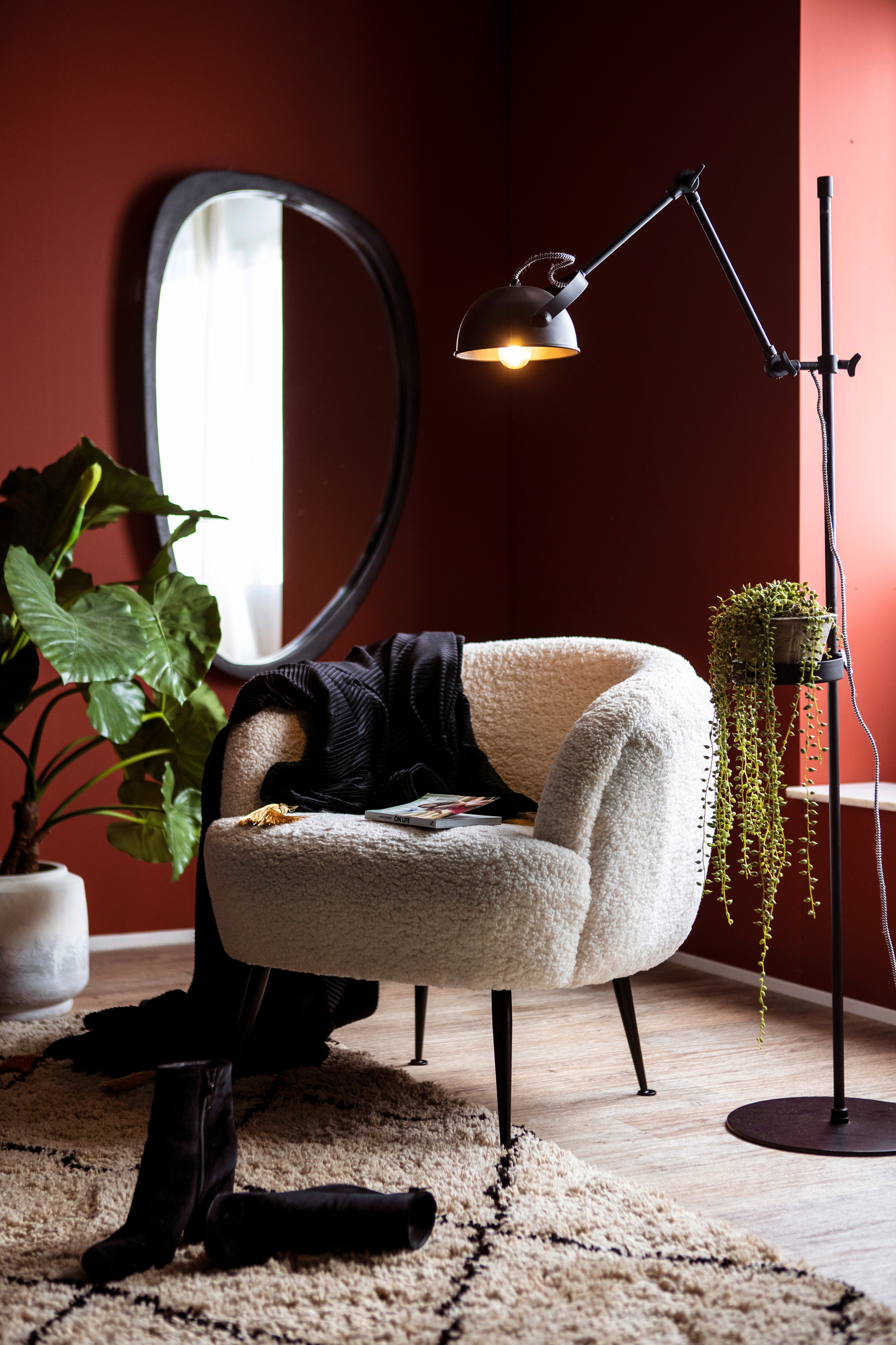 PLECTO Mirror black mango wood