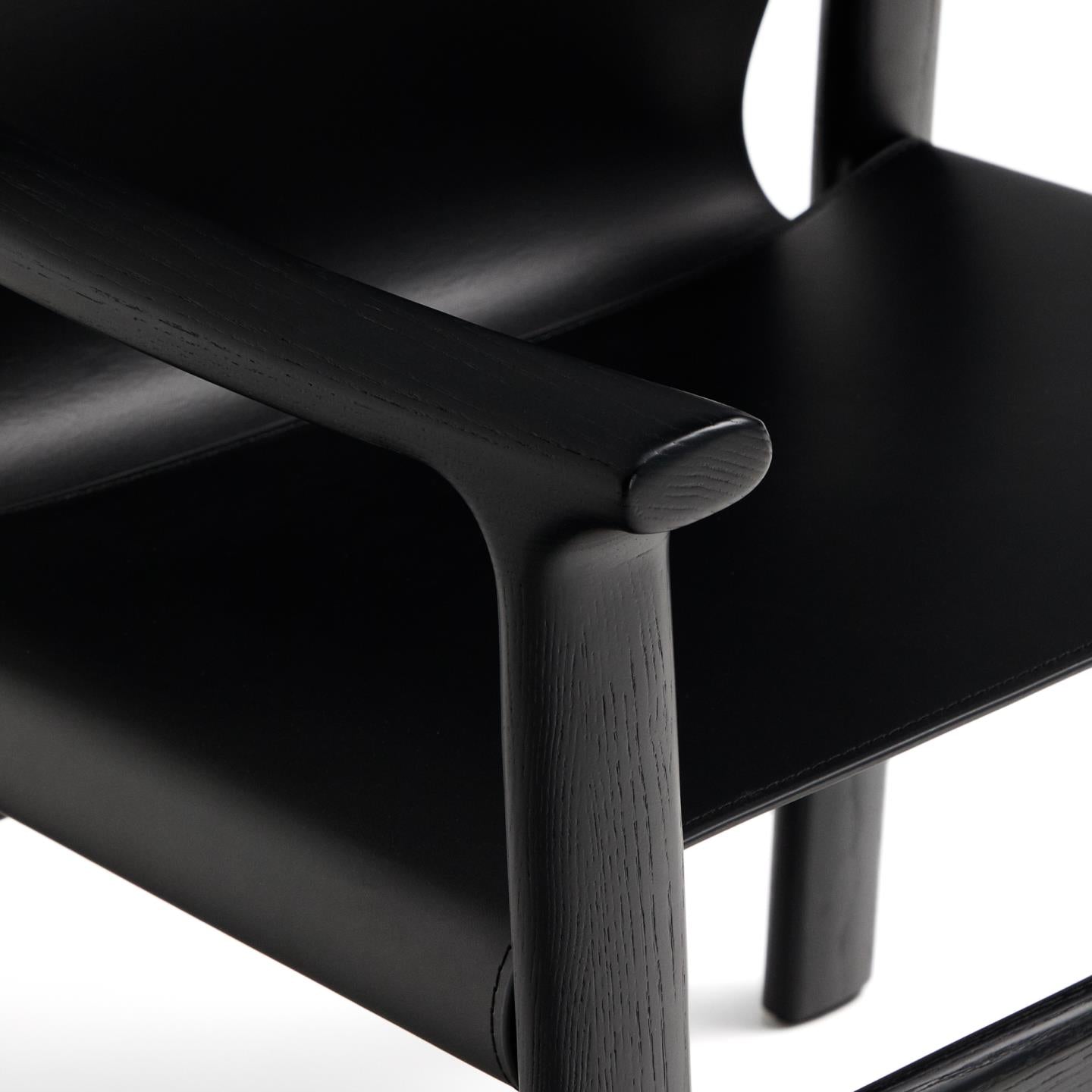 JAN chair in black recycled leather with black ash wood