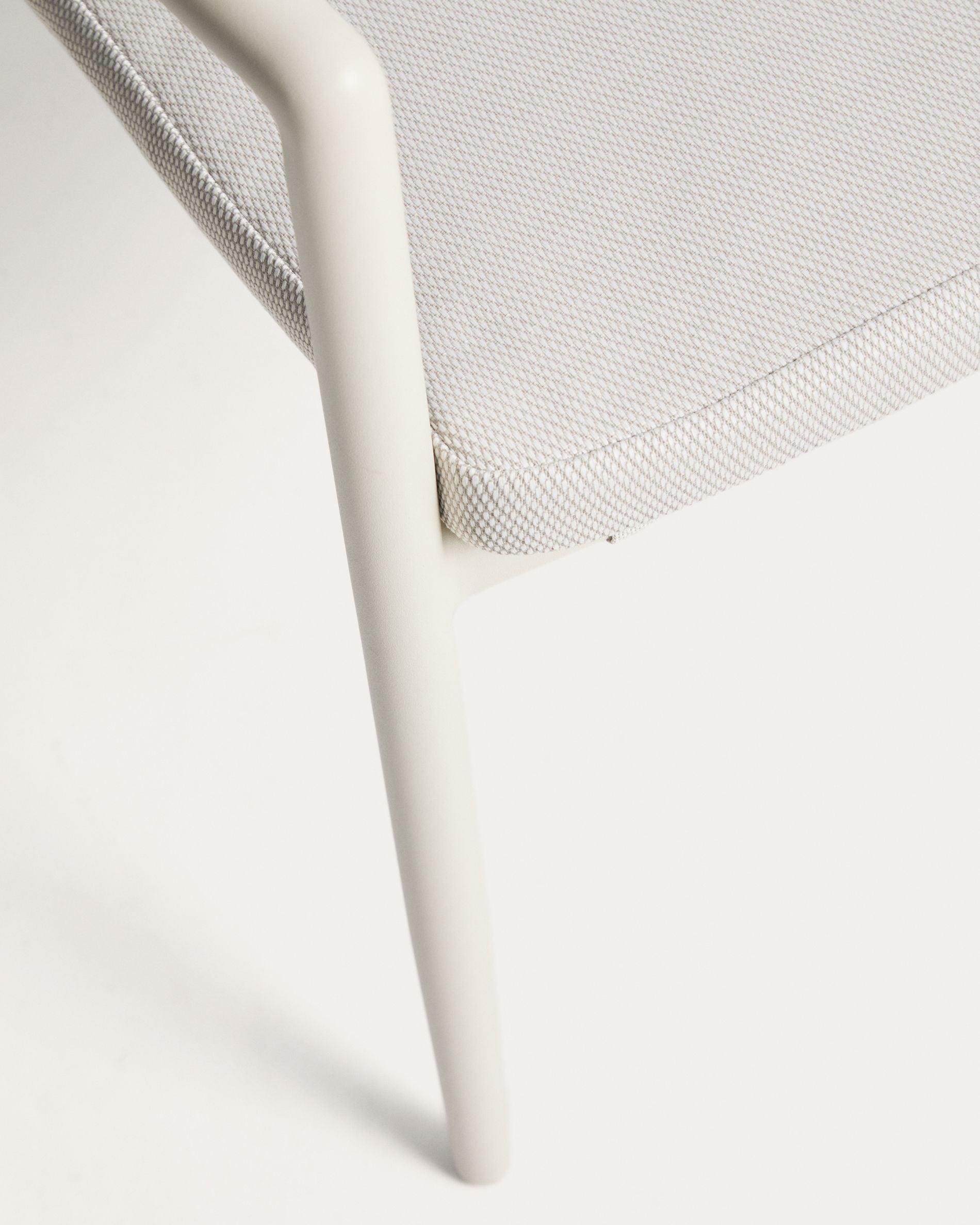 Záhradná stolička ARGASI ecru