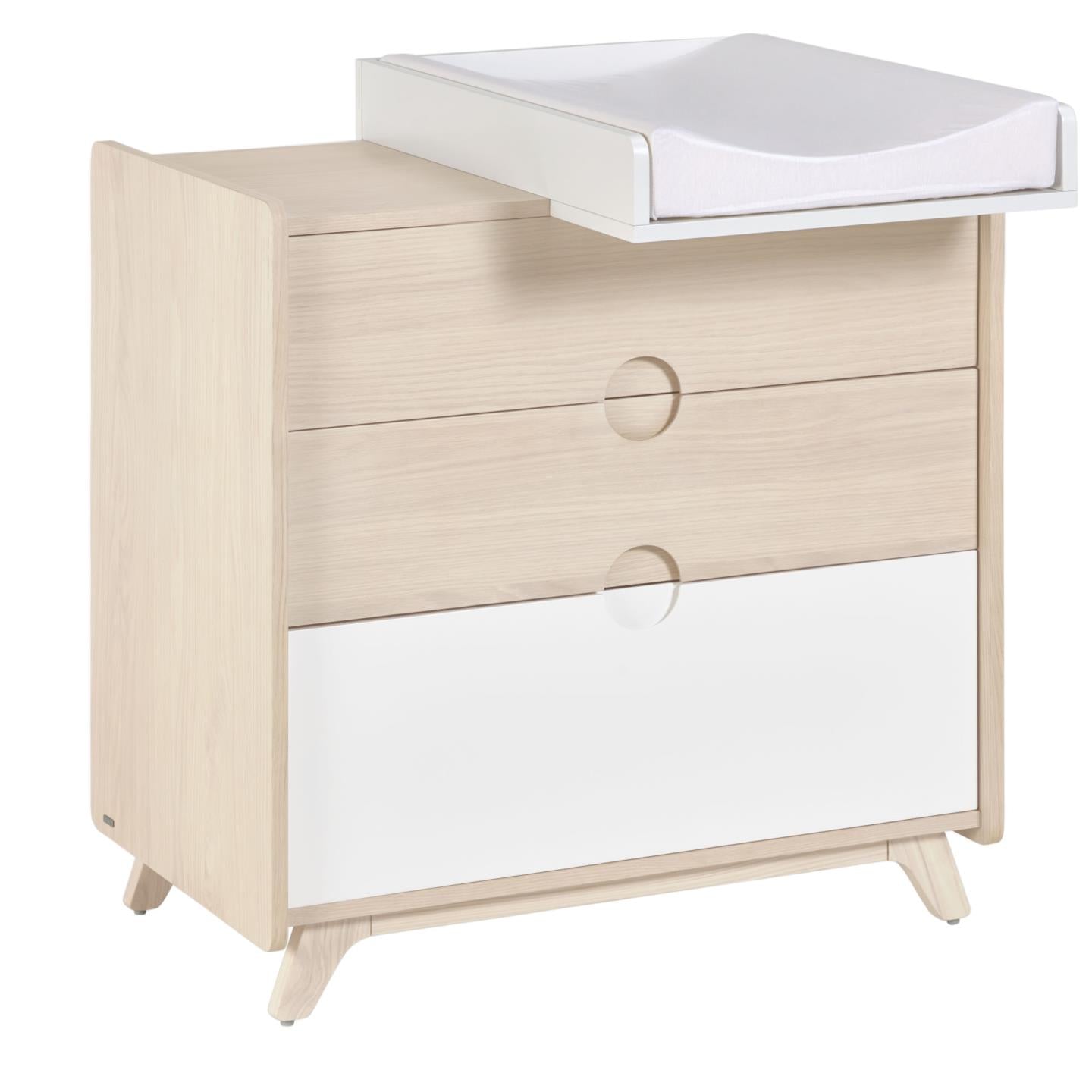 Komoda NUNILA fornir jesionowy La Forma Eye on Design