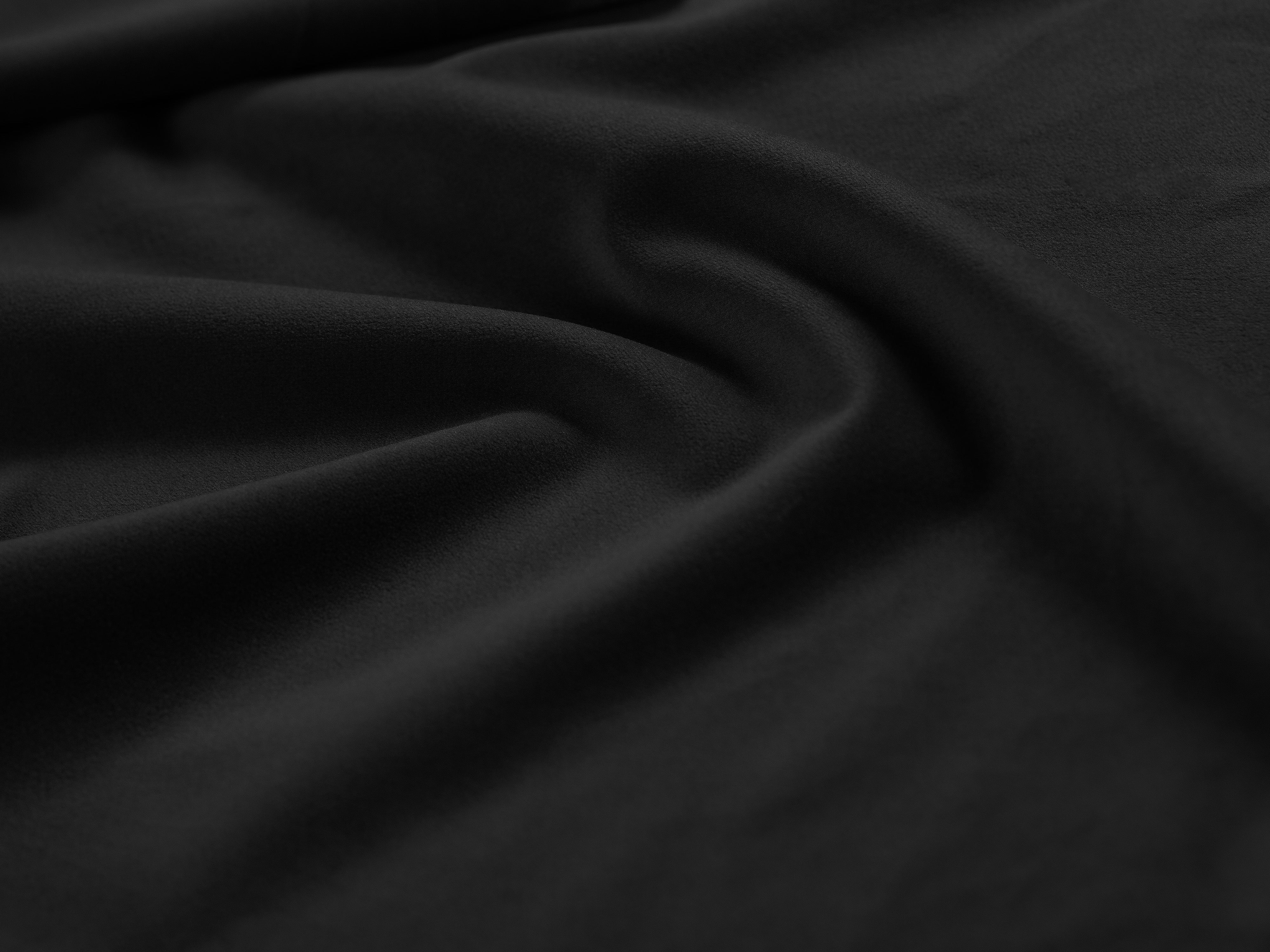 Sofa z jemného velúru pre 4 osoby VIENNA čierna so zlatým podstavcom
