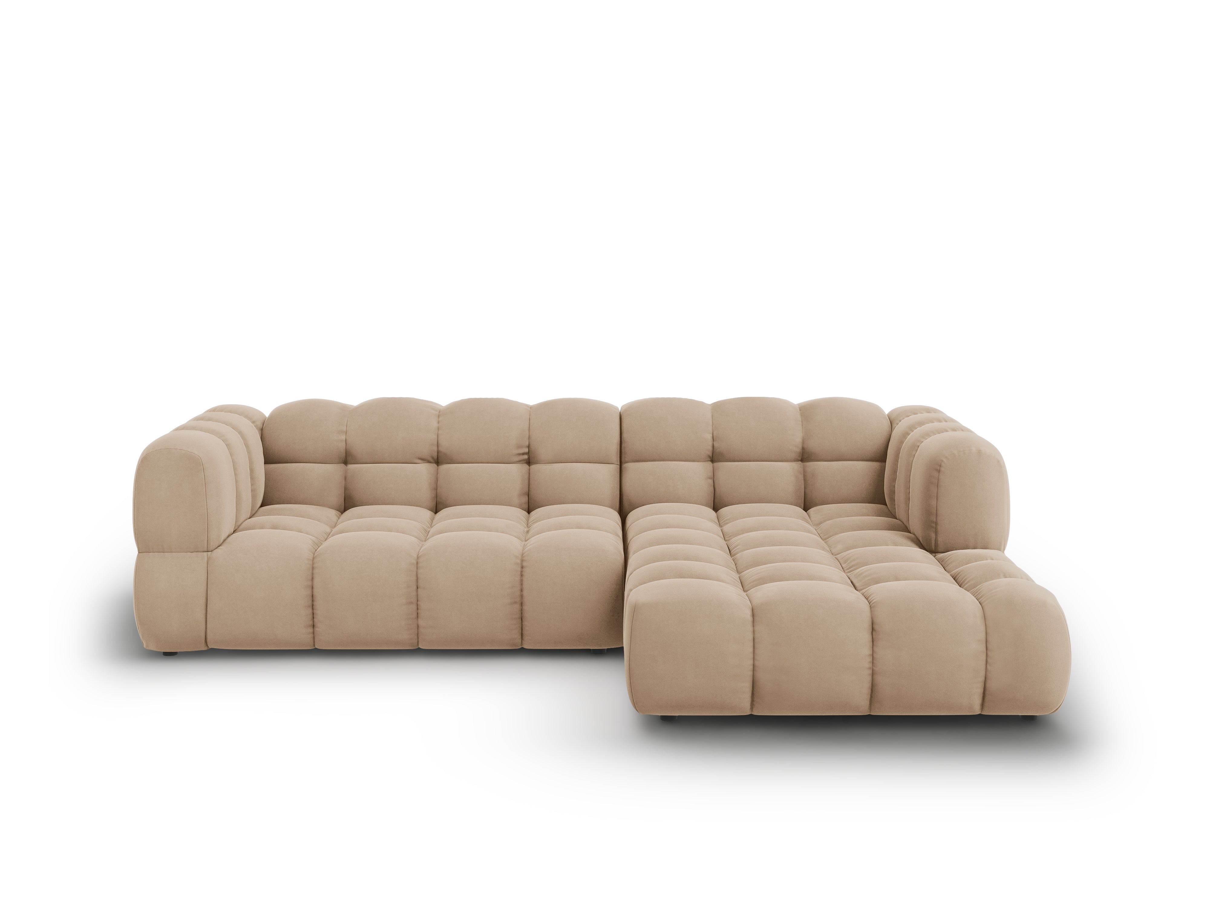Narożnik aksamitny prawostronny 3,5-osobowy SKY piaskowy Cosmopolitan Design Eye on Design