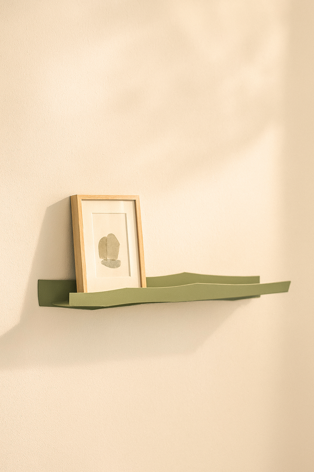 Nástenná polica LETA PICTURE RAIL matcha