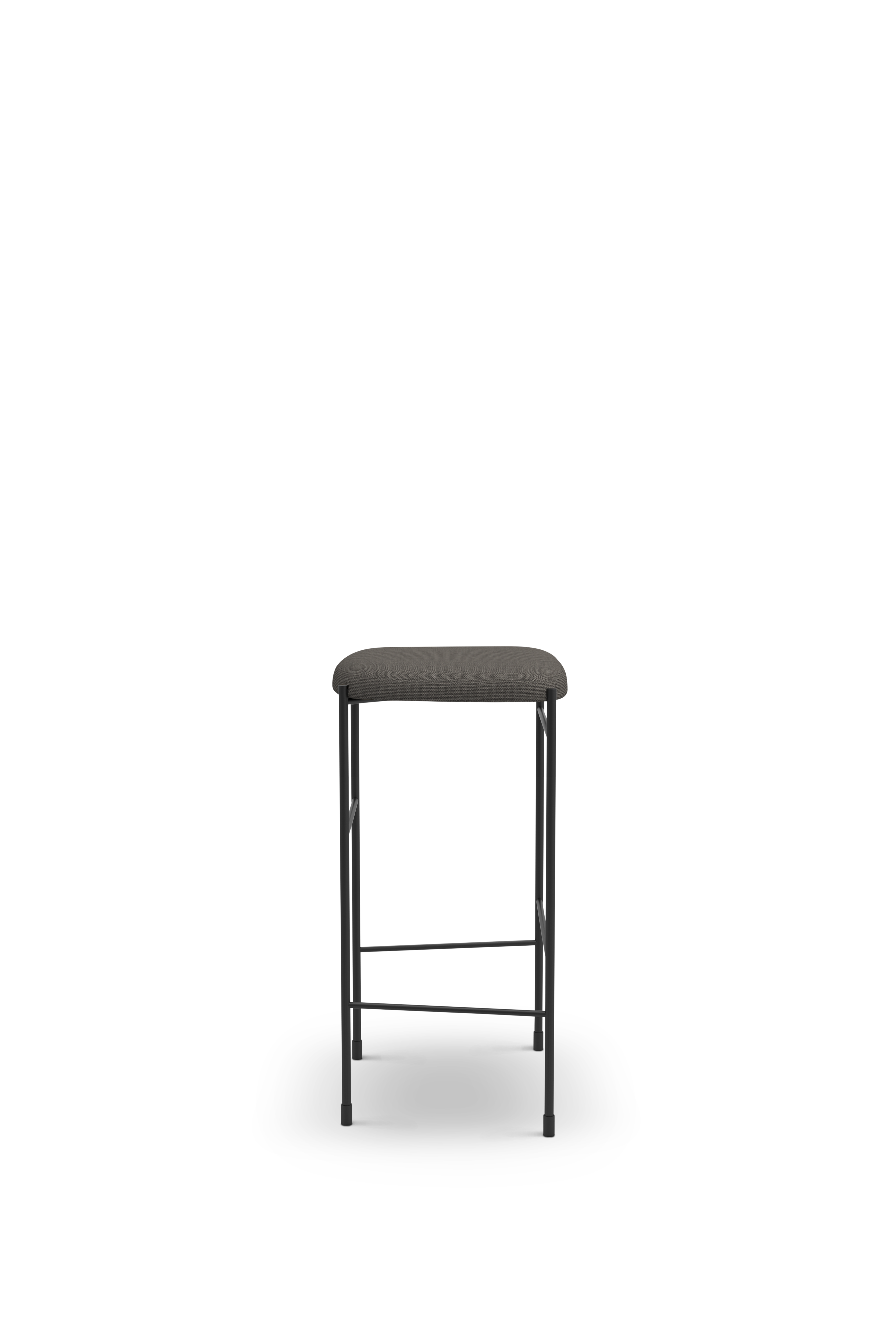 Čalúnený barový stôl COVENT