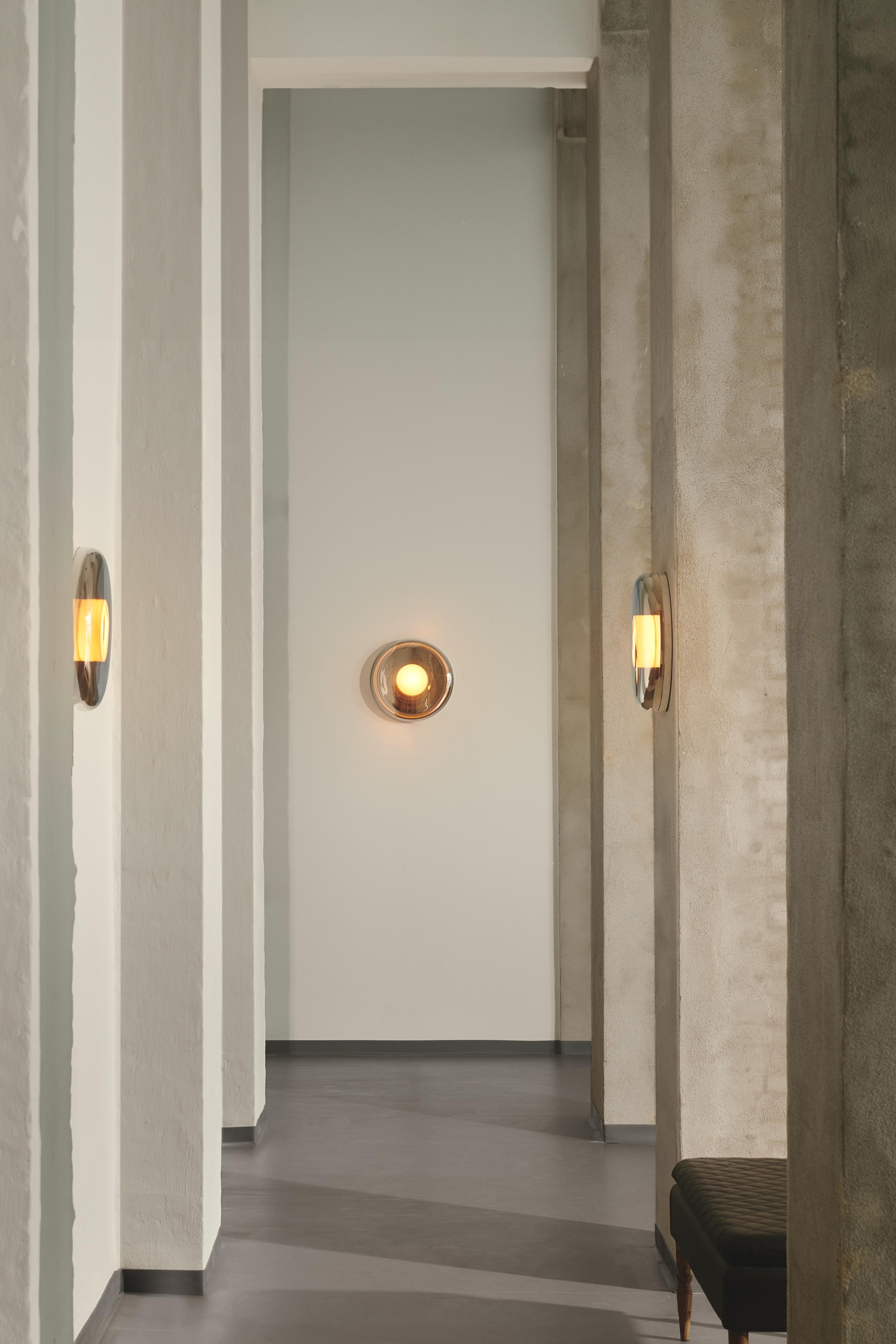 Nástenné svietidlo ENDLESS sklo s povrchovou úpravou