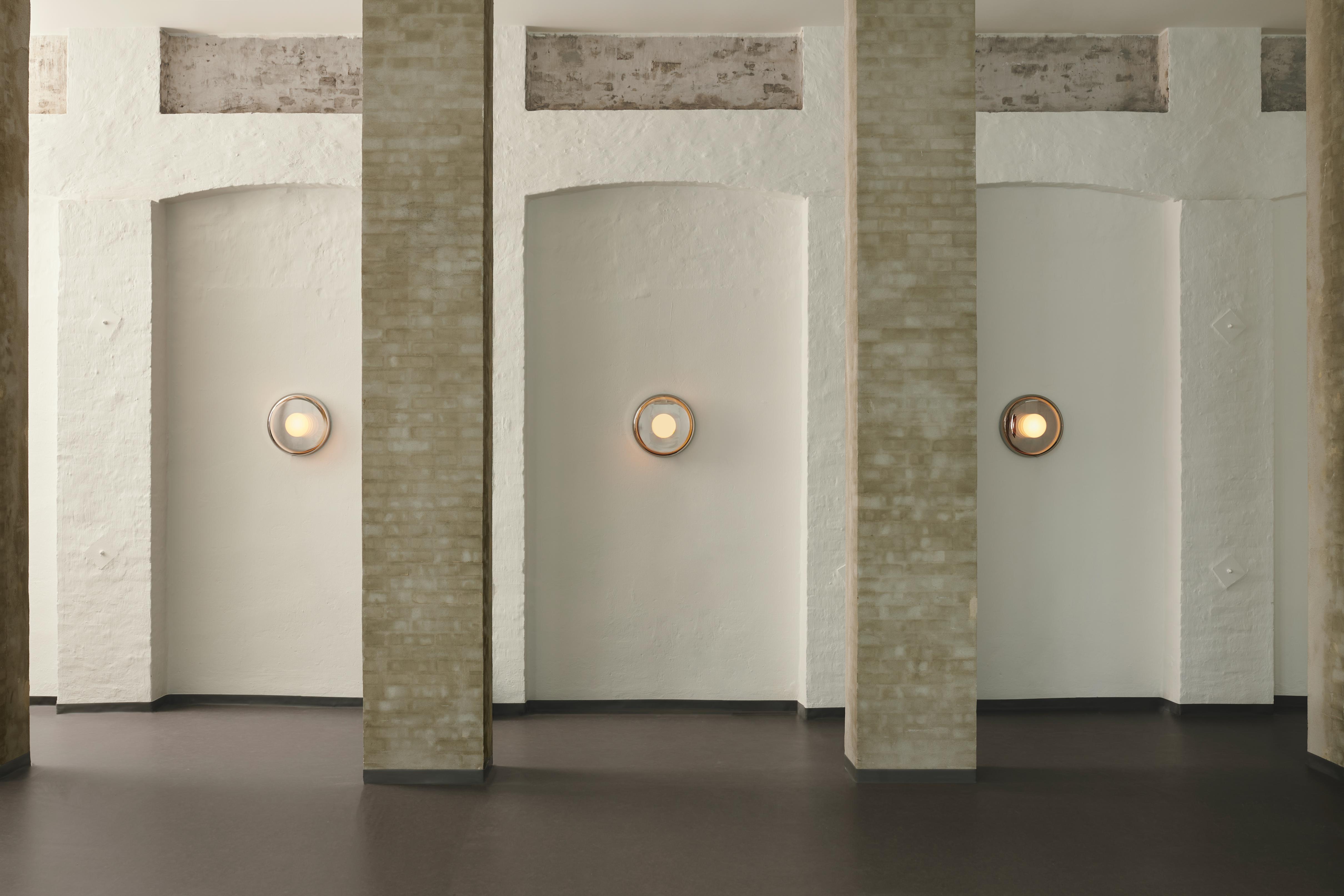 Nástenné svietidlo ENDLESS sklo s povrchovou úpravou