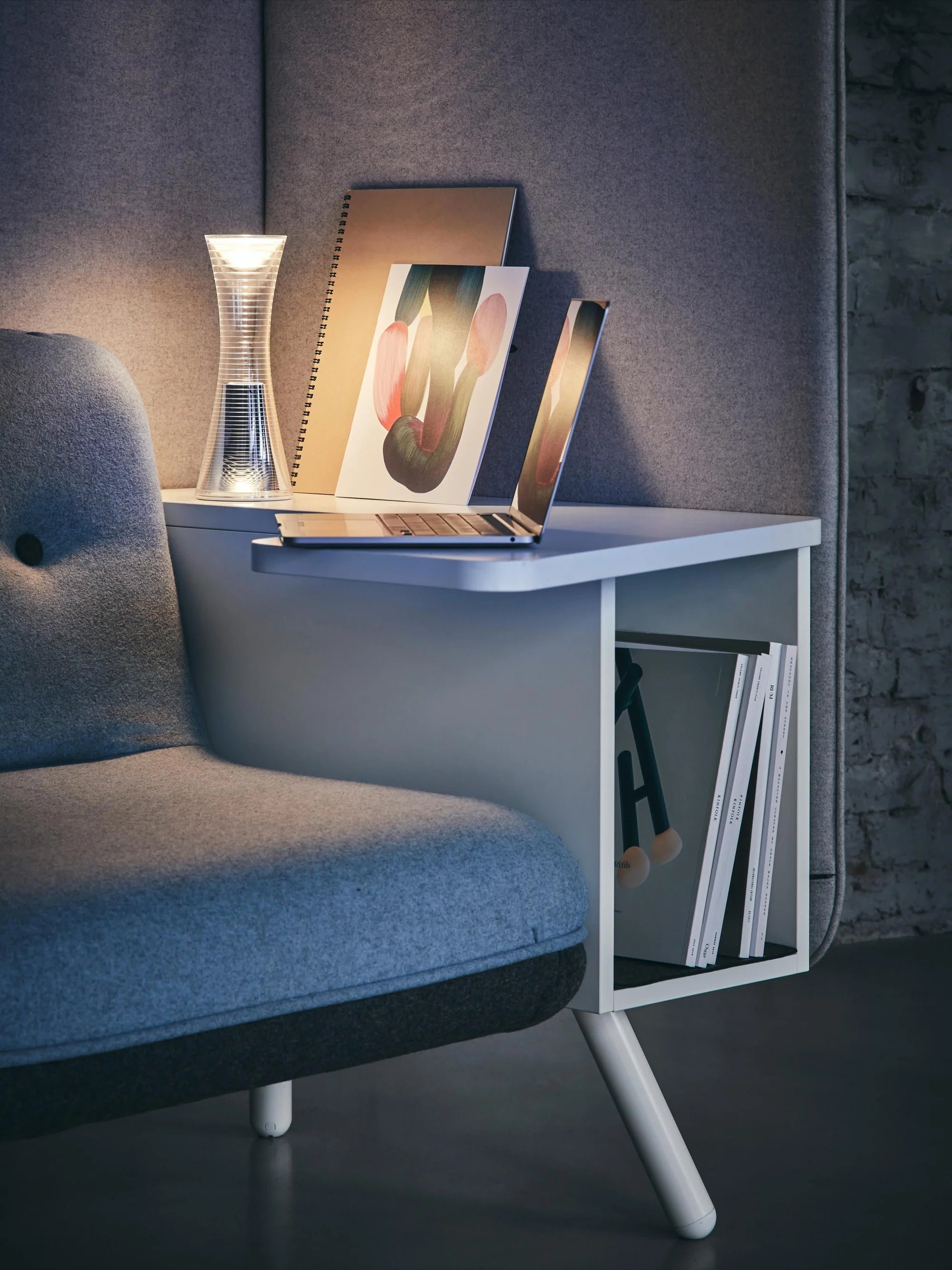 Prenosná lampa COMR TOGETHER priehľadná so strieborným detailom