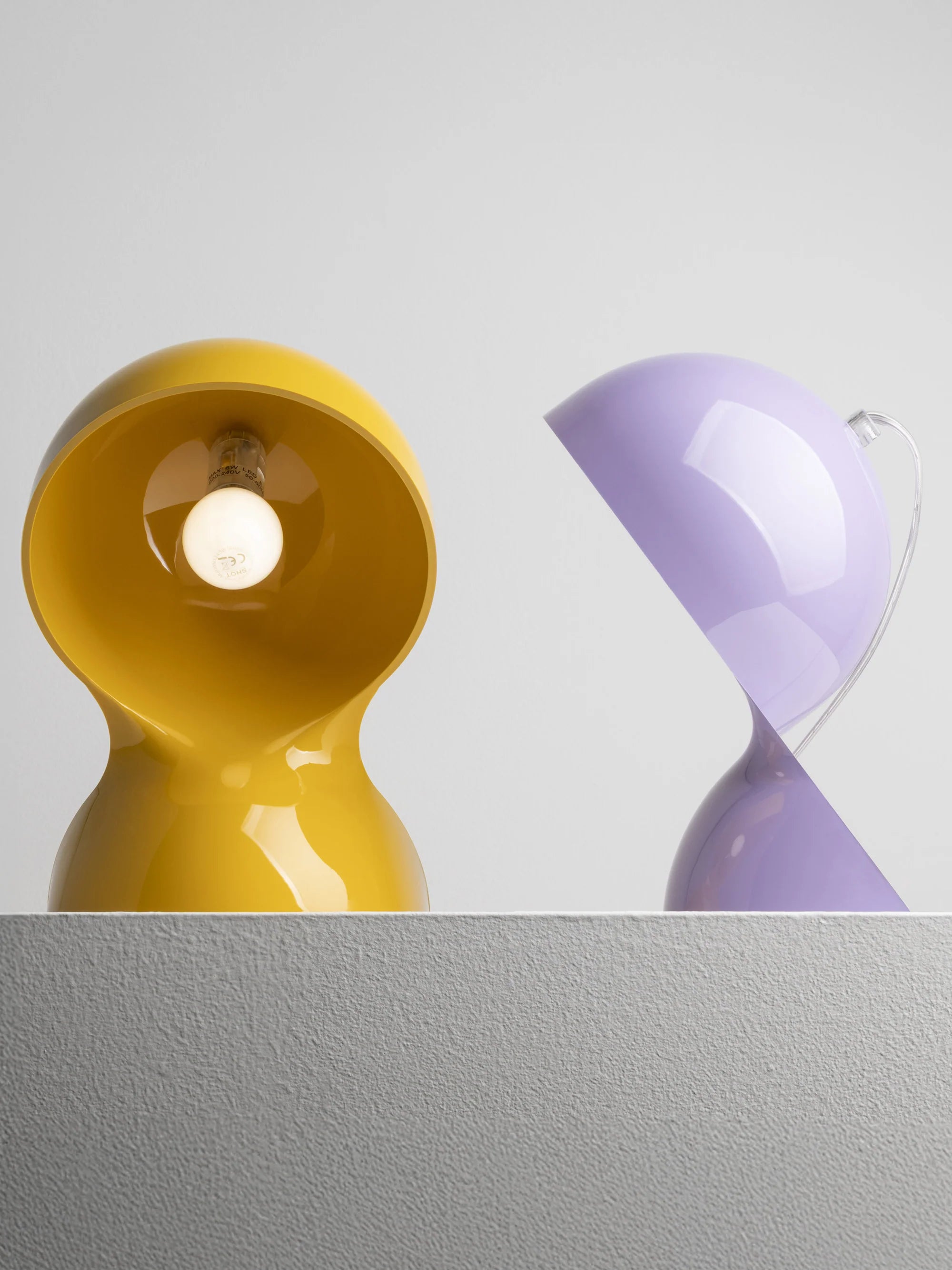 Stolná lampa DALÙ lila