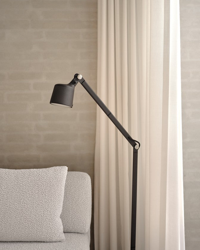 Podlahová lampa 525 čierny kov