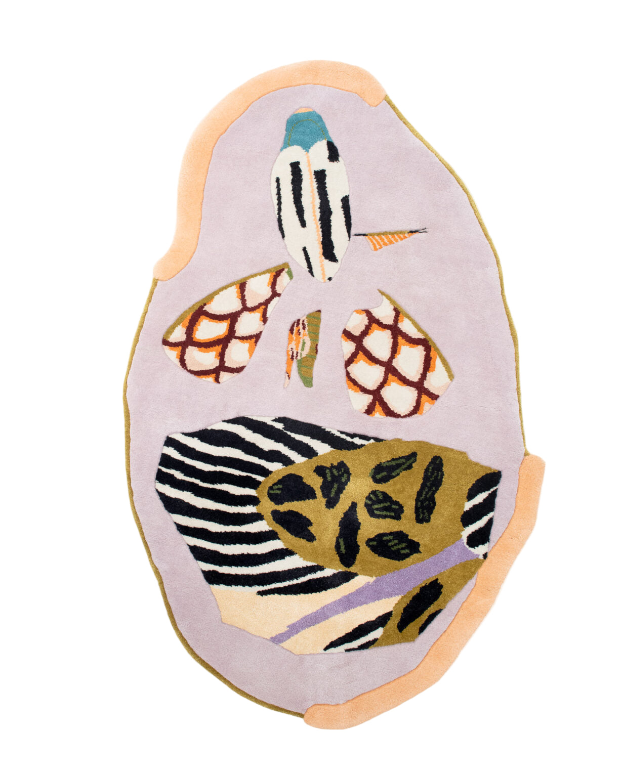 Dekoratívny oválny koberec INSECTA levanduľový