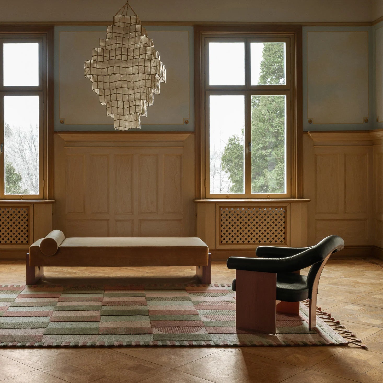 CORNELIA Capiz shell pendant lamp