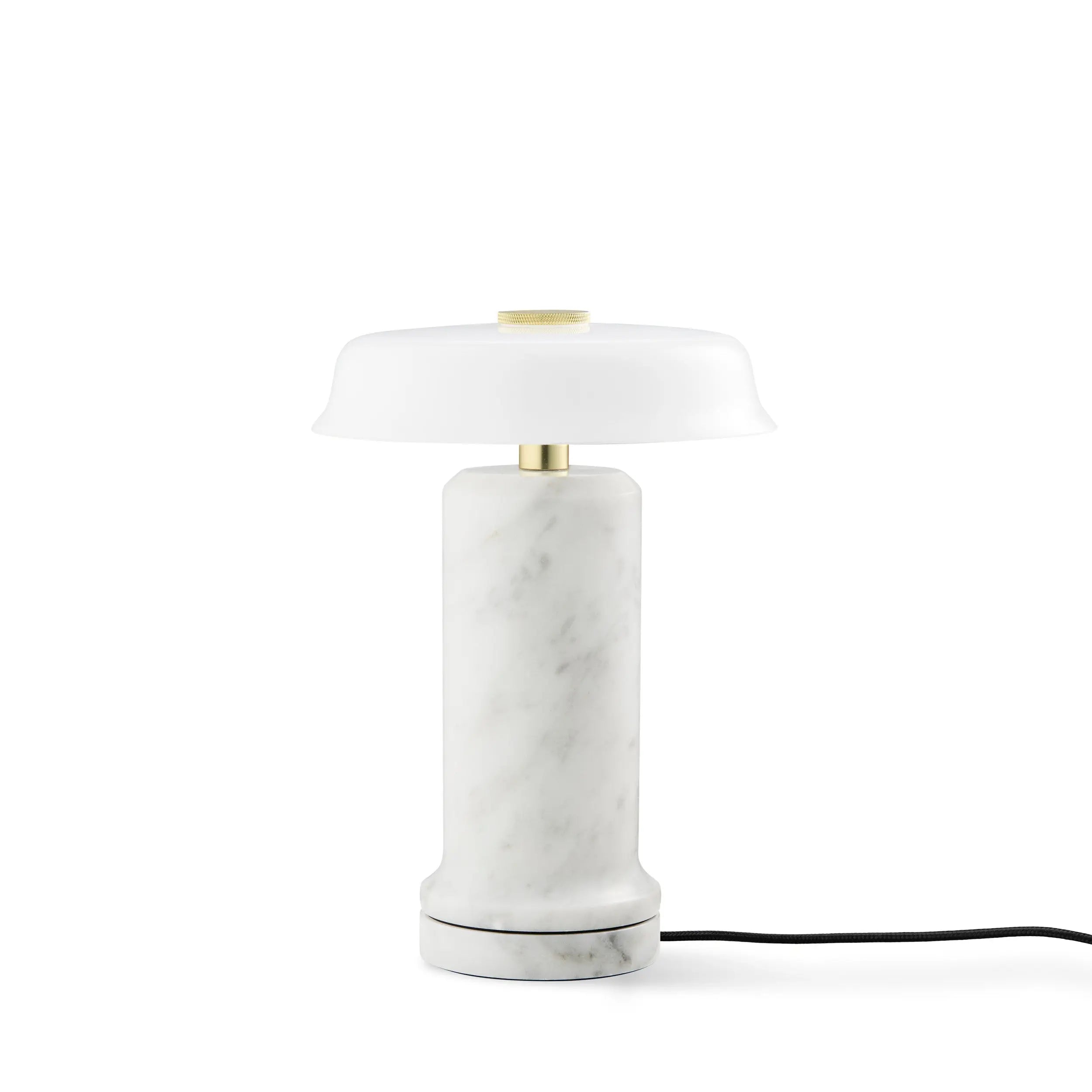 Lampa przenośna TRIP NO. 2 biały marmur z mlecznobiałym szkłem – Design By Us