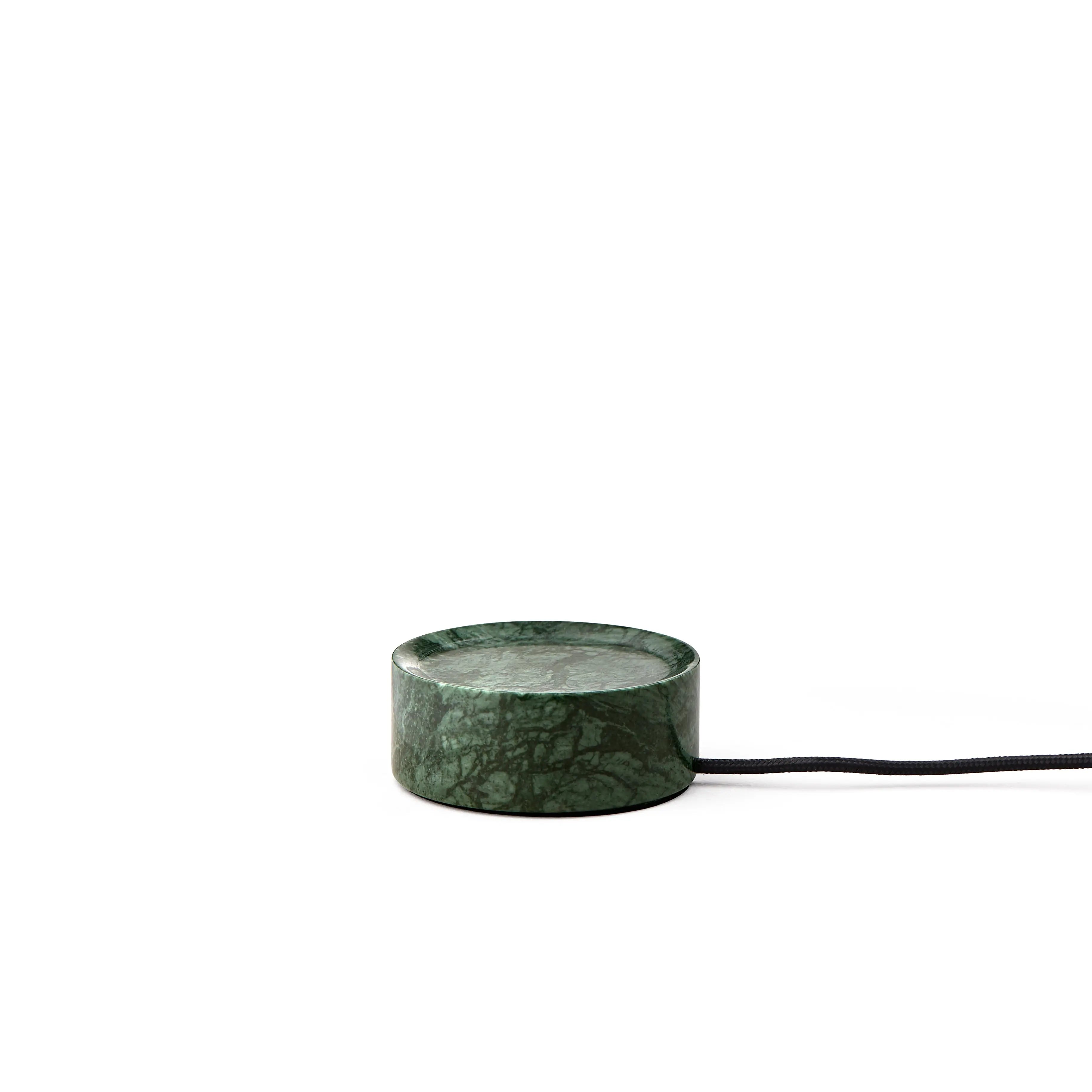 Lampa przenośna TRIP zielony marmur z bursztynowym szkłem – Design By Us