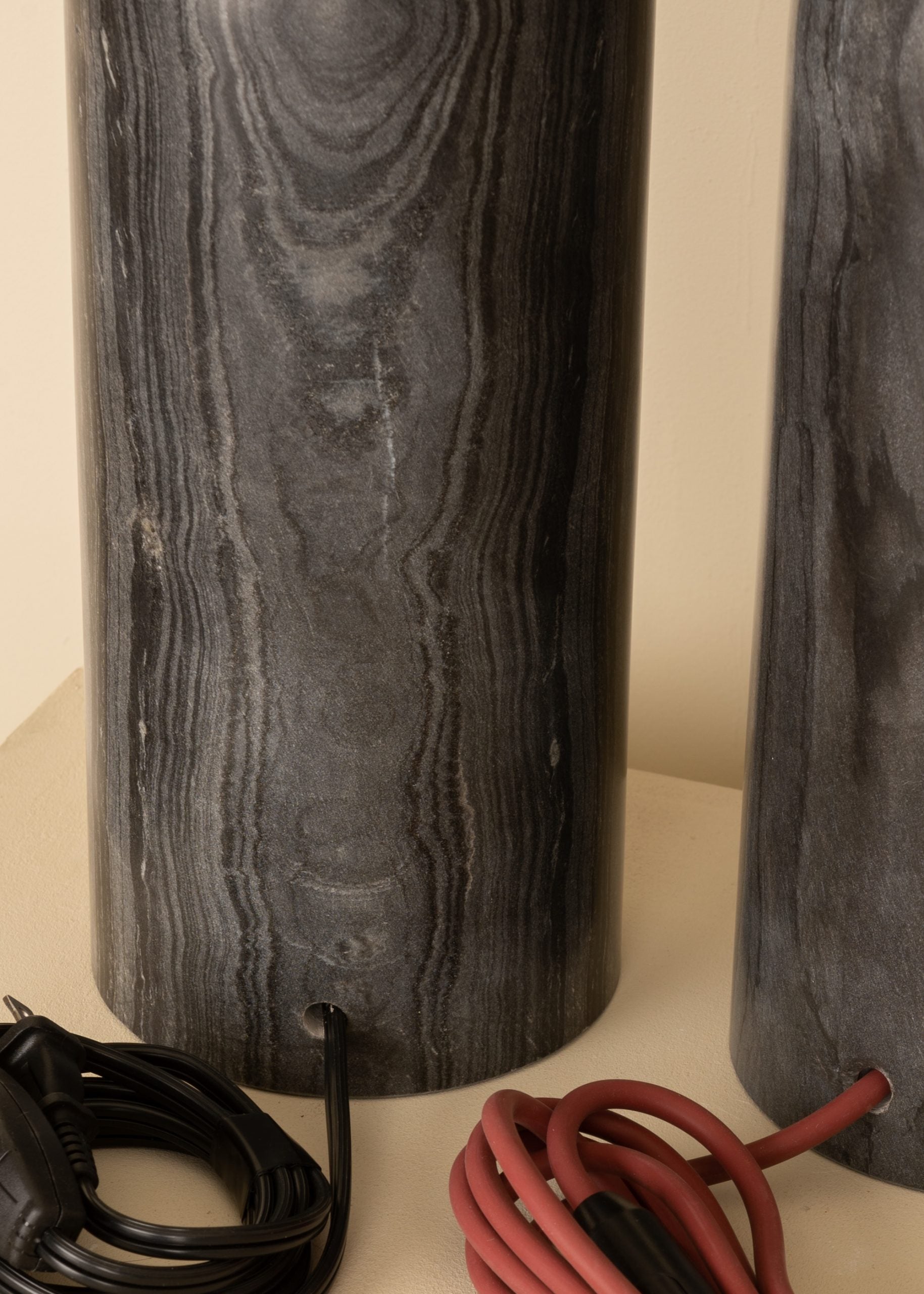 Stolná lampa PURA KELO DOUBLE čierny mramor