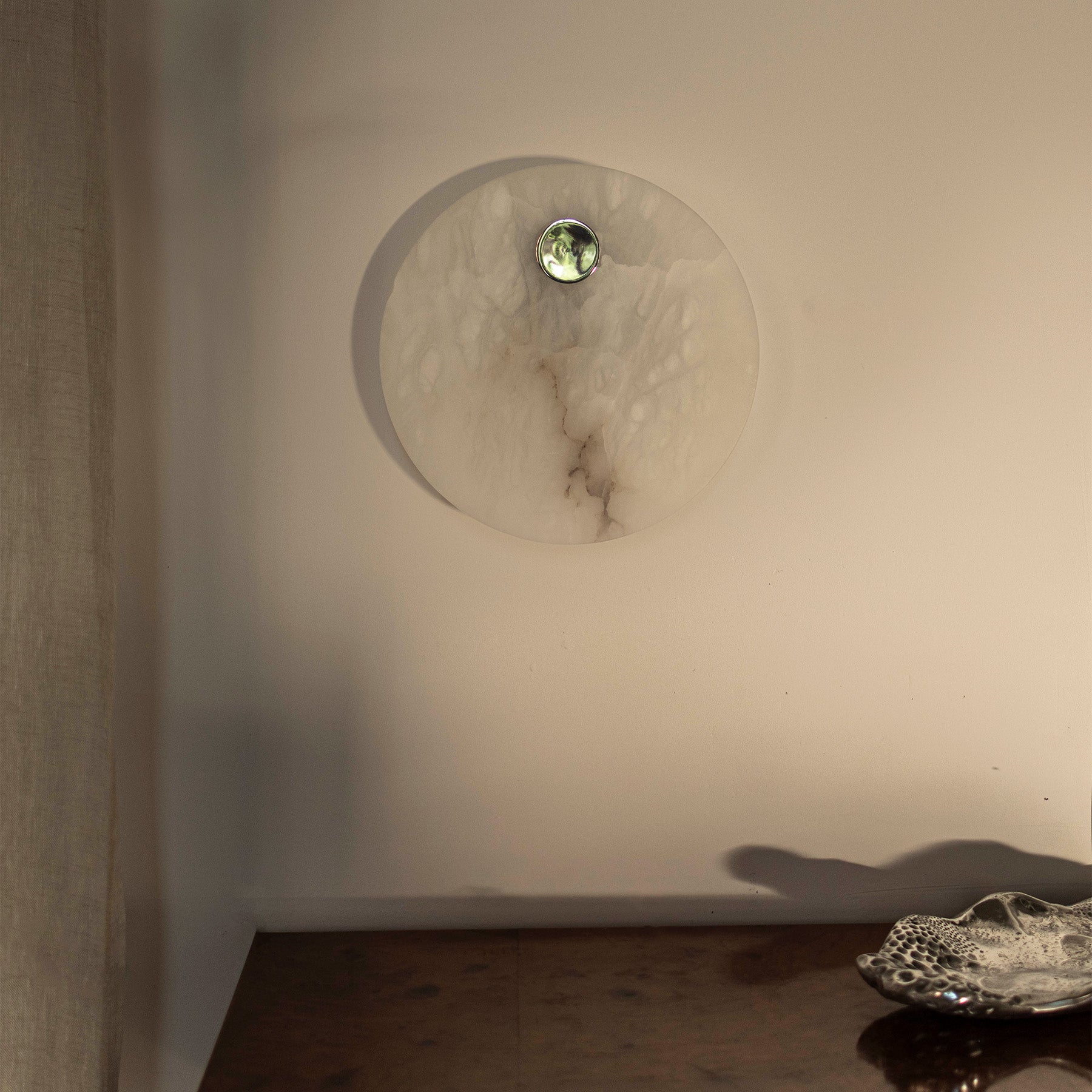 Alabaster Wall Lamp EOS Nickel