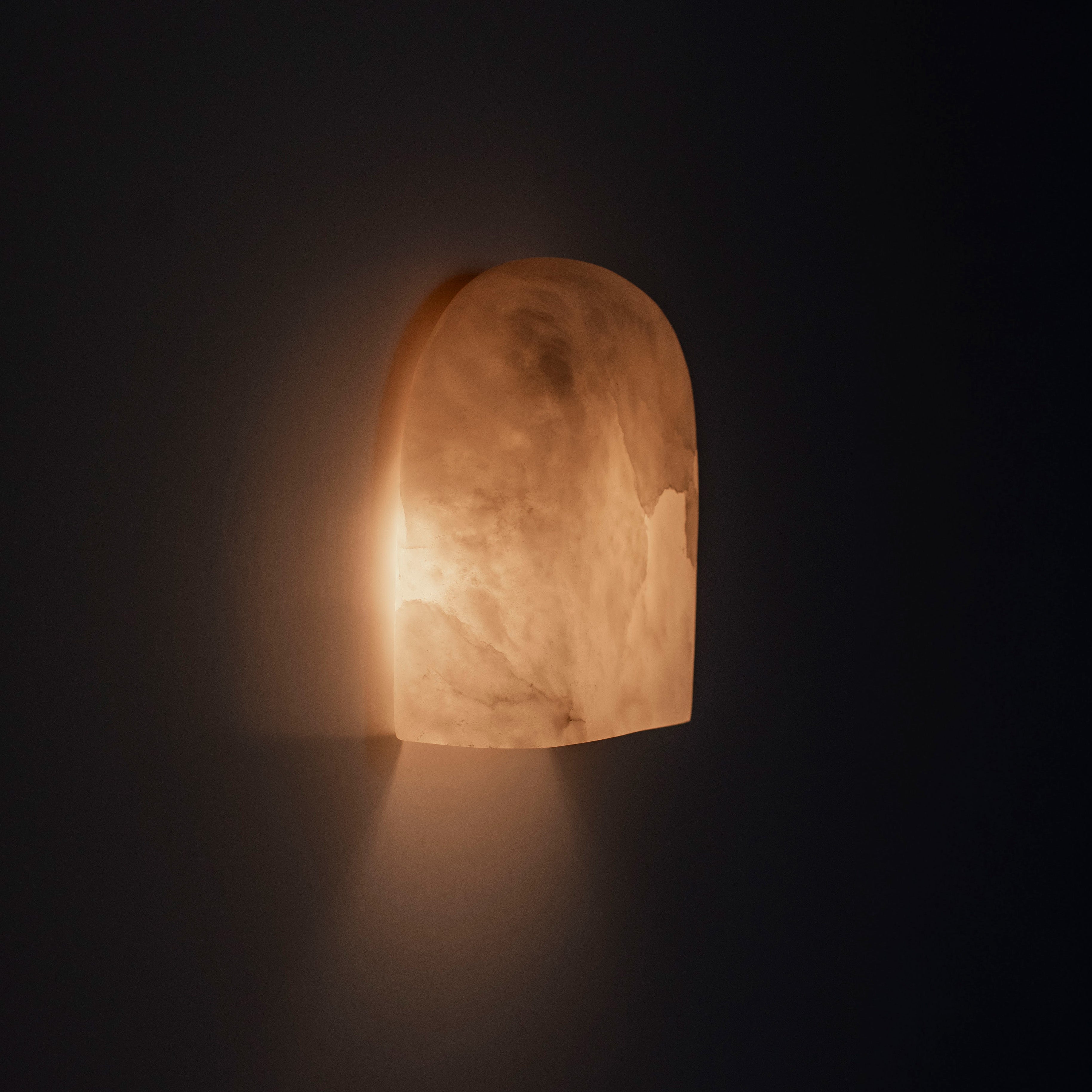 TAYGETA Alabaster Wall Sconce with Matte Finish