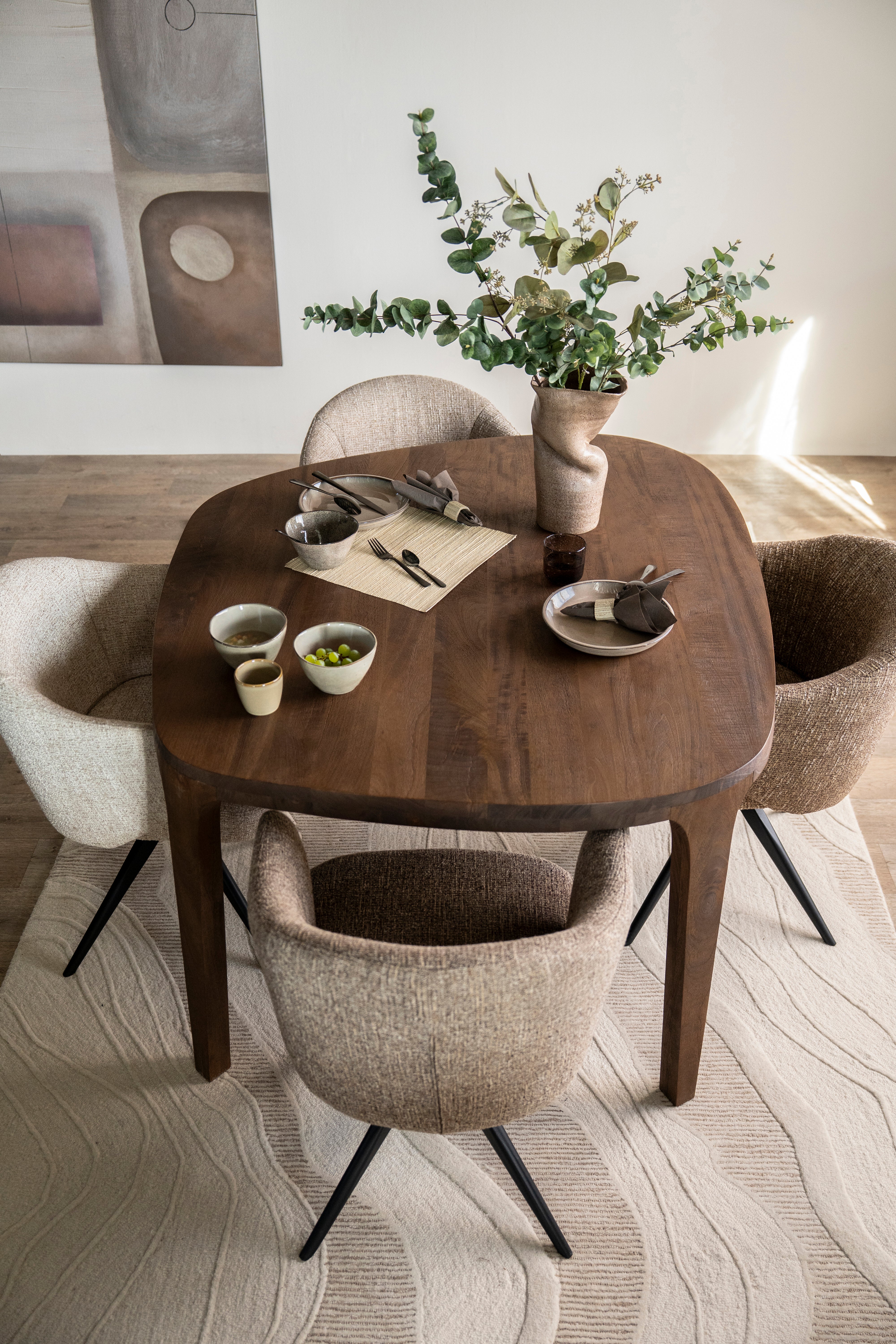 TAYLOR Mango Wood Table