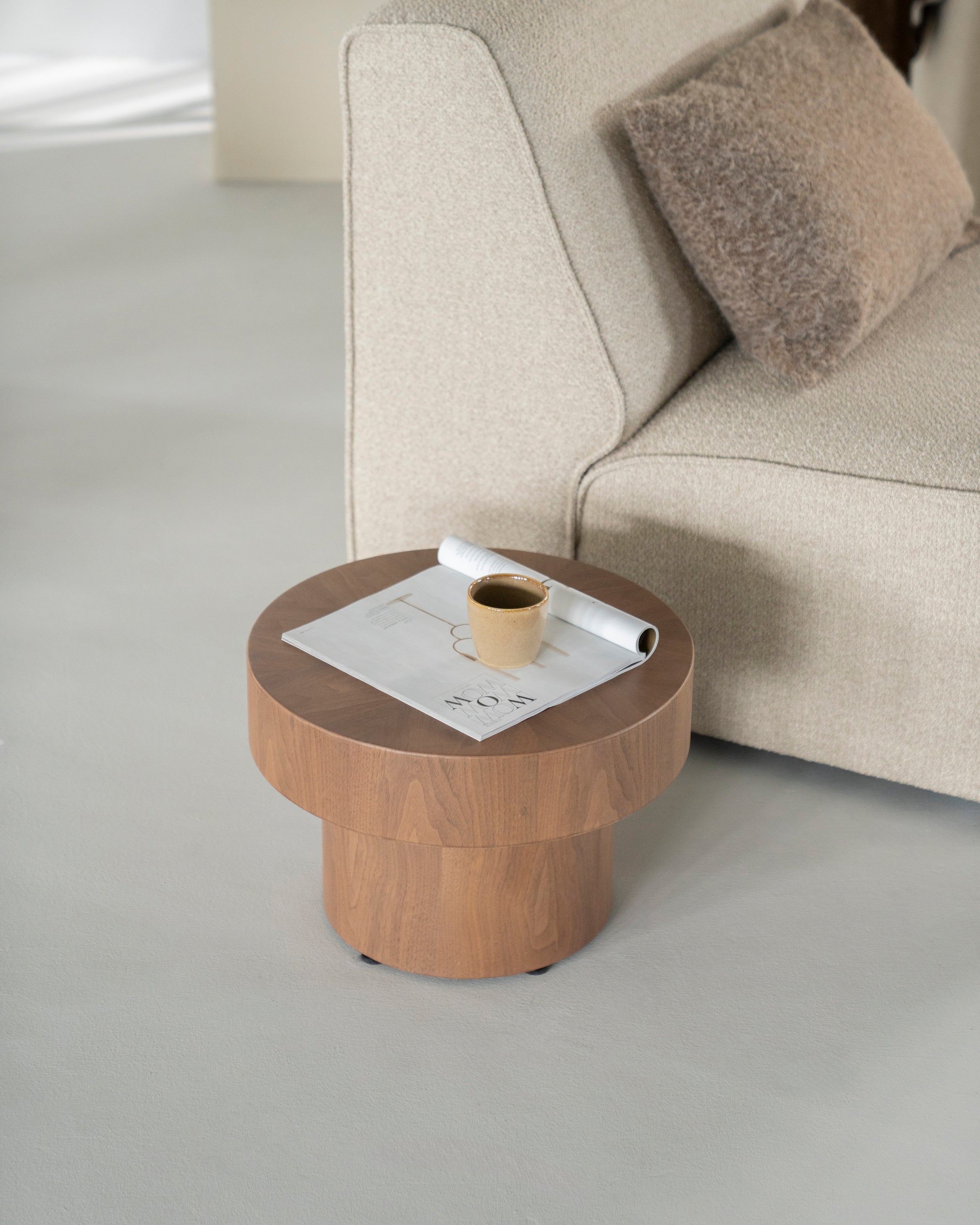 BOBBIE Side Table Walnut Veneer