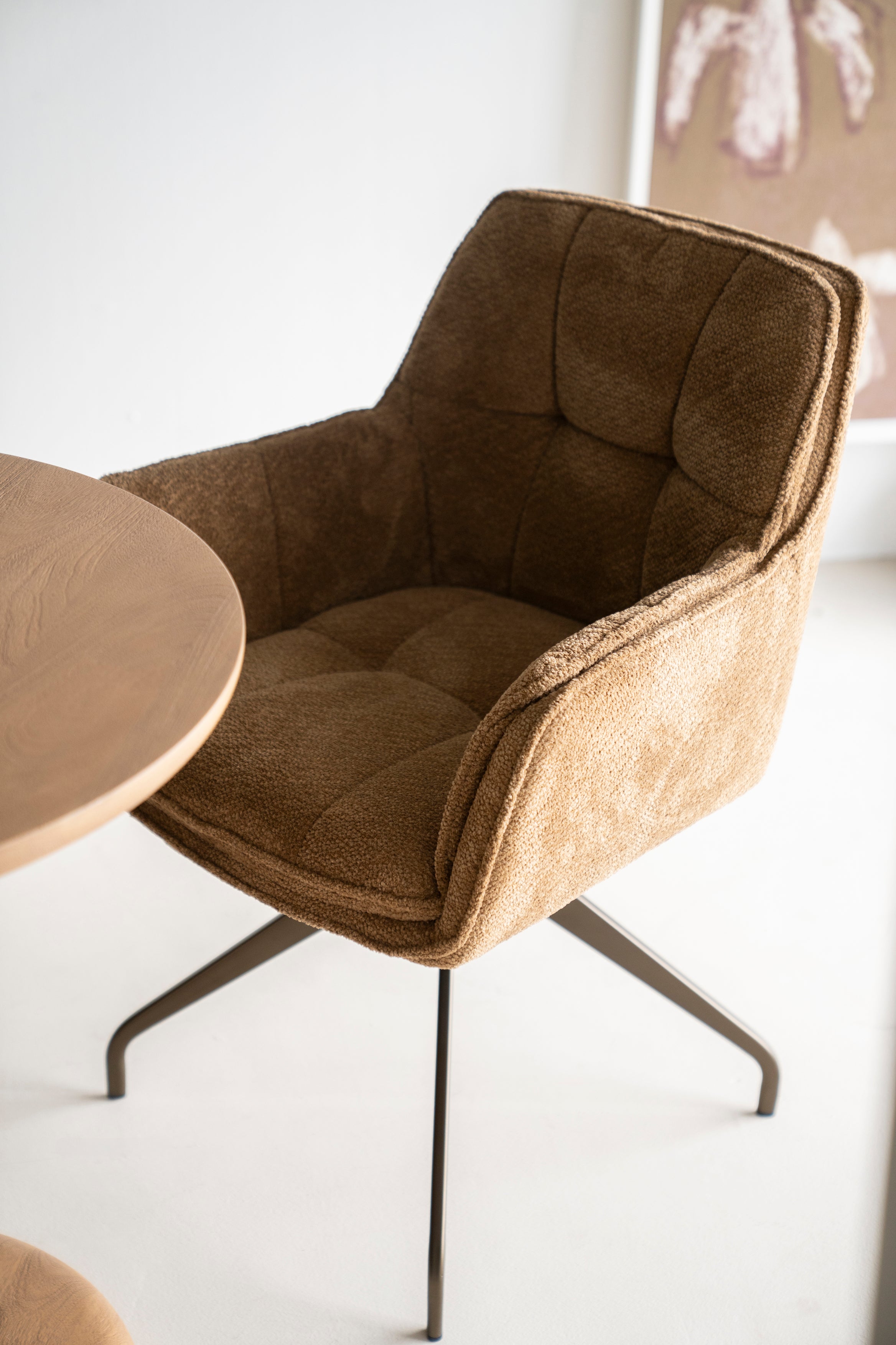 HUGO taupe swivel chair with dark brown base