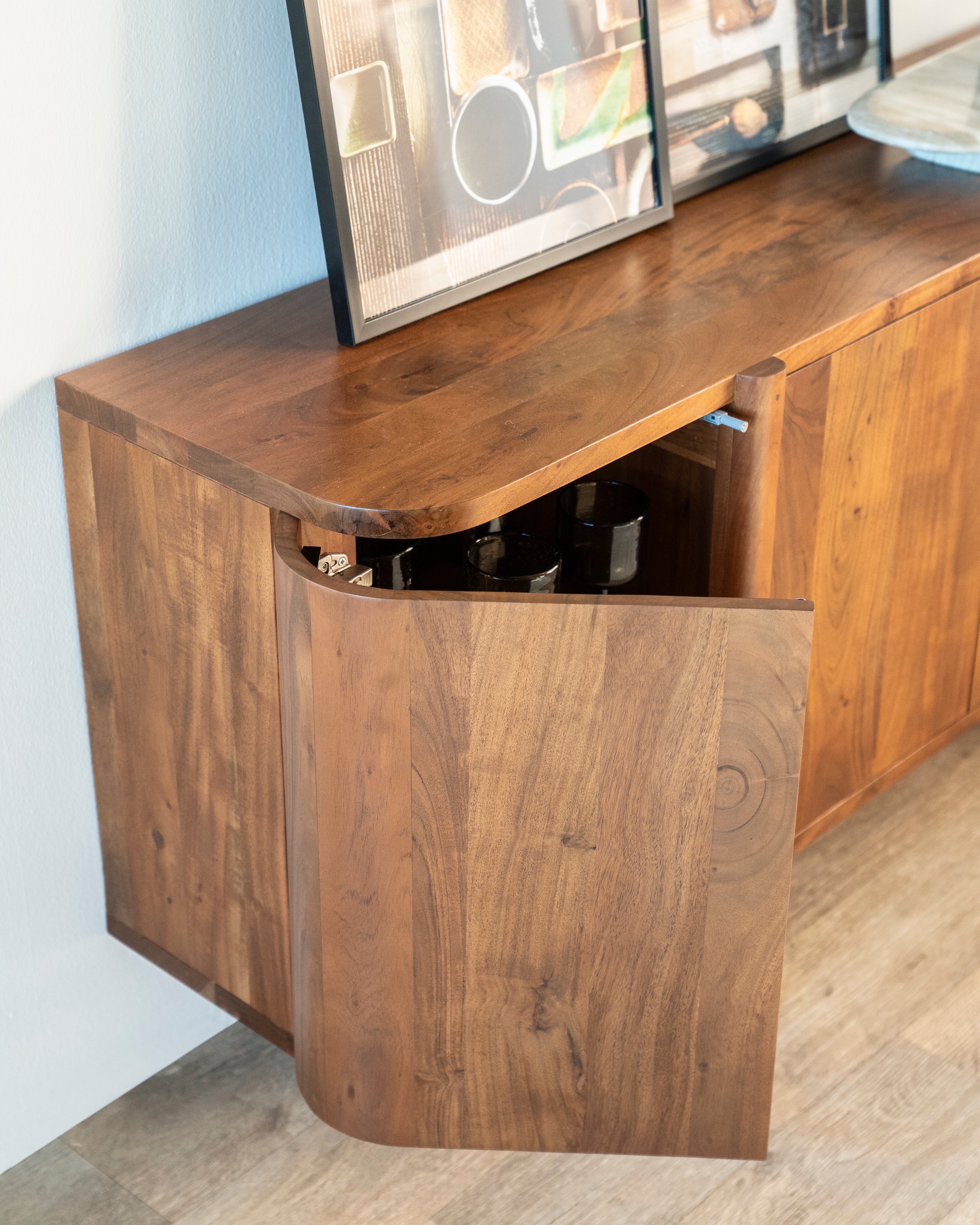 Komoda JULIAN z akáciového dreva