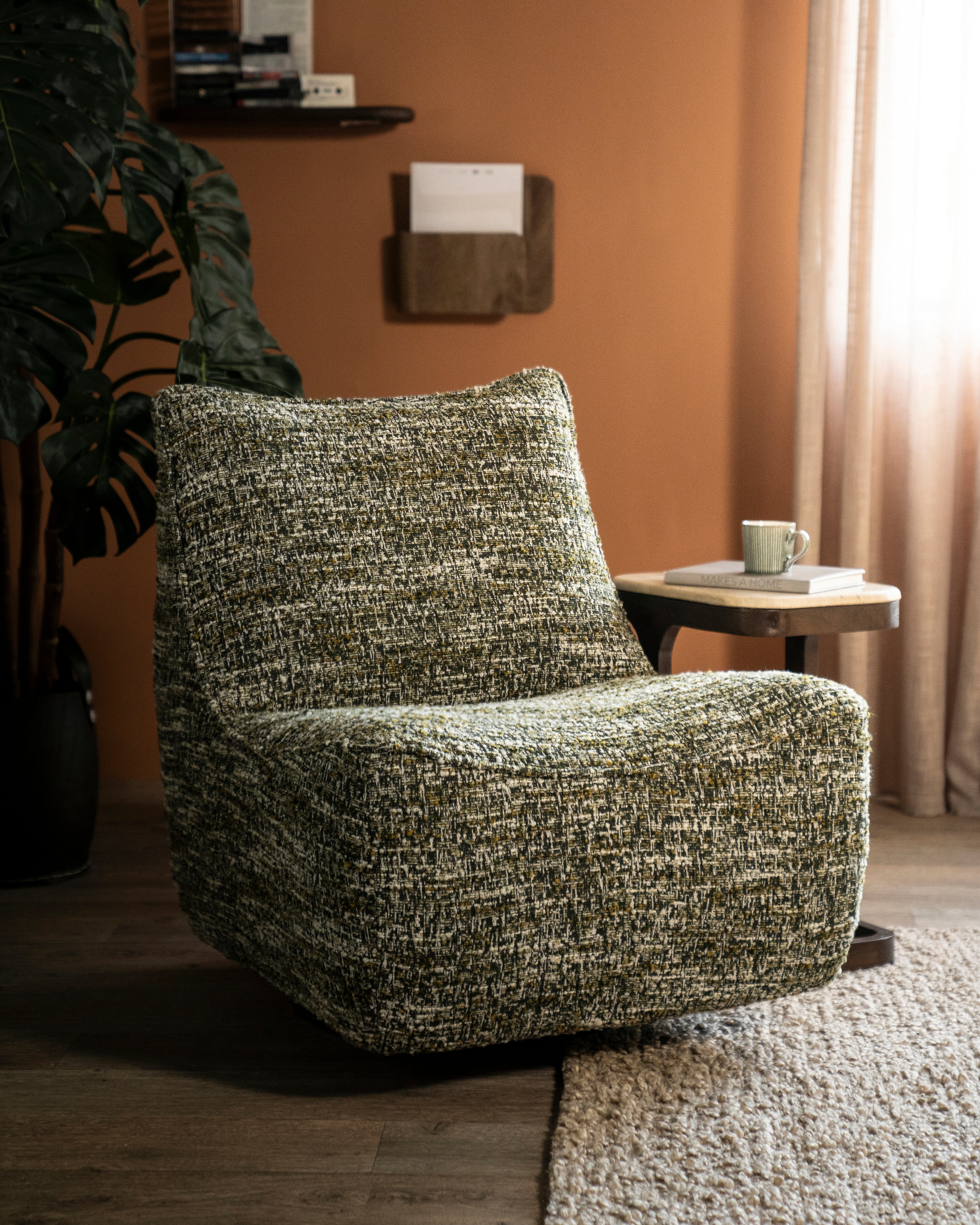 LOYS green mélange swivel armchair
