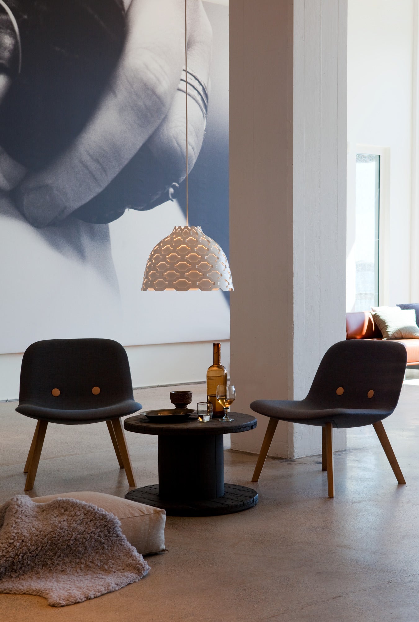 Závesná lampa LC SHUTTERS biela