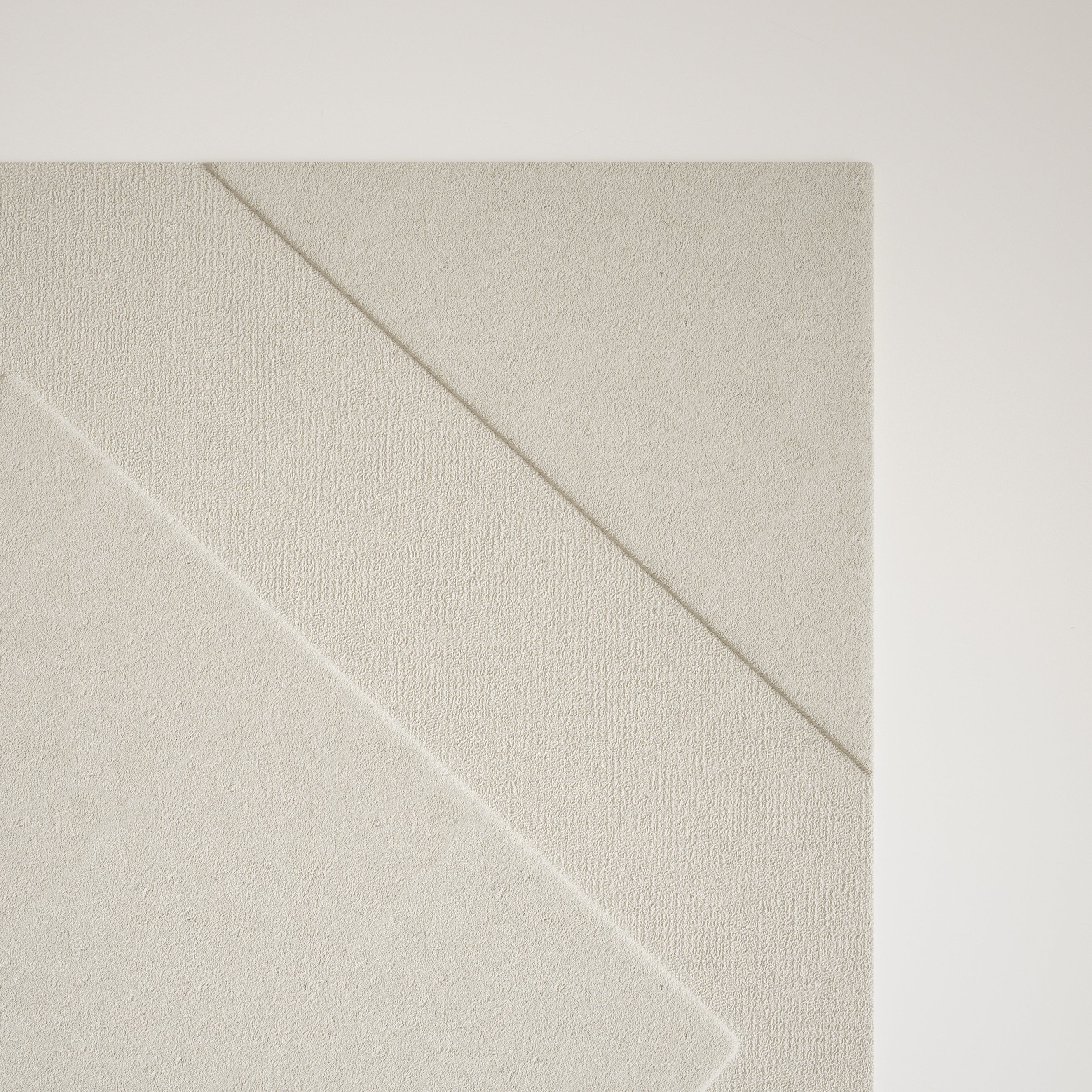 Koberec PATH zlomená biela