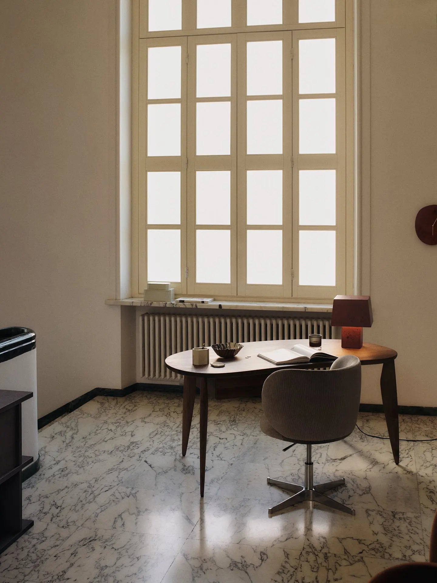 Stolná lampa BURL tmavohnedá dyha